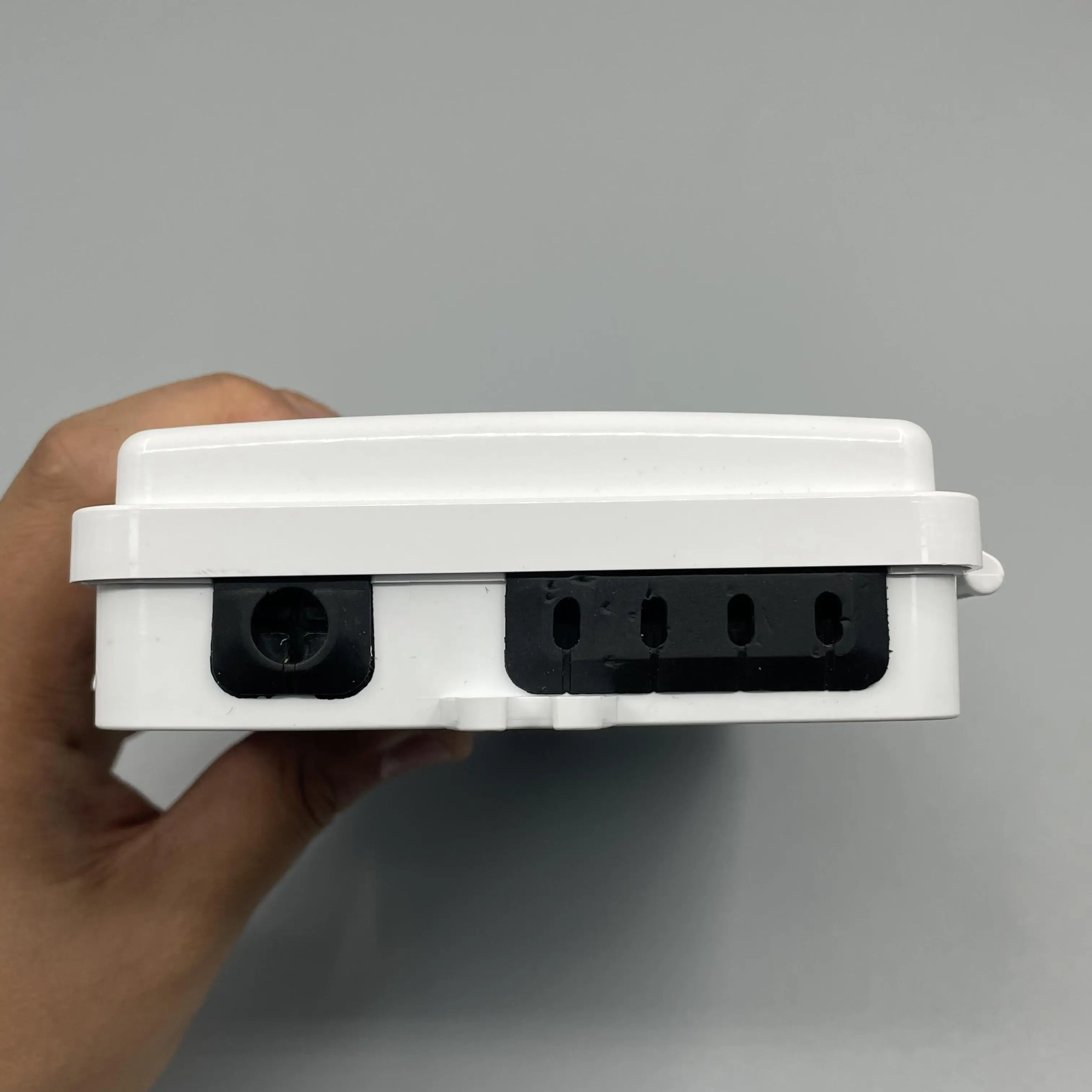 outdoor ftth 4 way fiber distribution box fdb 4 port  terminal  outdoor box