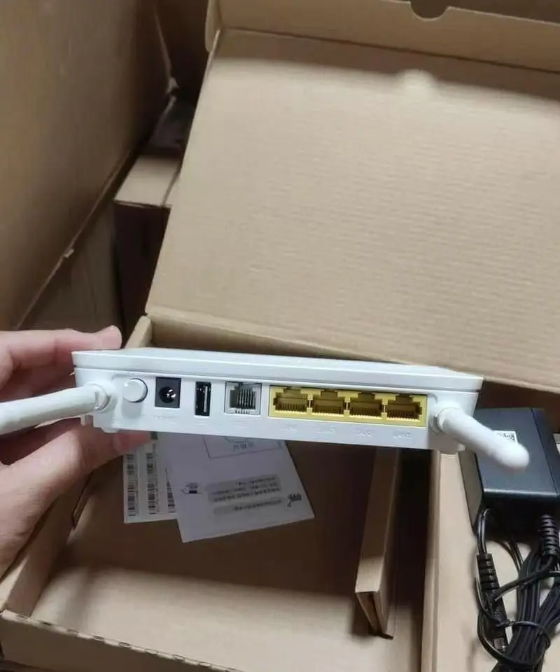 ZT Spering F668V ONU FTTH Xpon 4GE+1POTS+2USB+CATV+Dual Band WiFi 2.4G/5G 5dBi Fiber Modem 1 Year Warranty UPC Connector-boxintelecom
