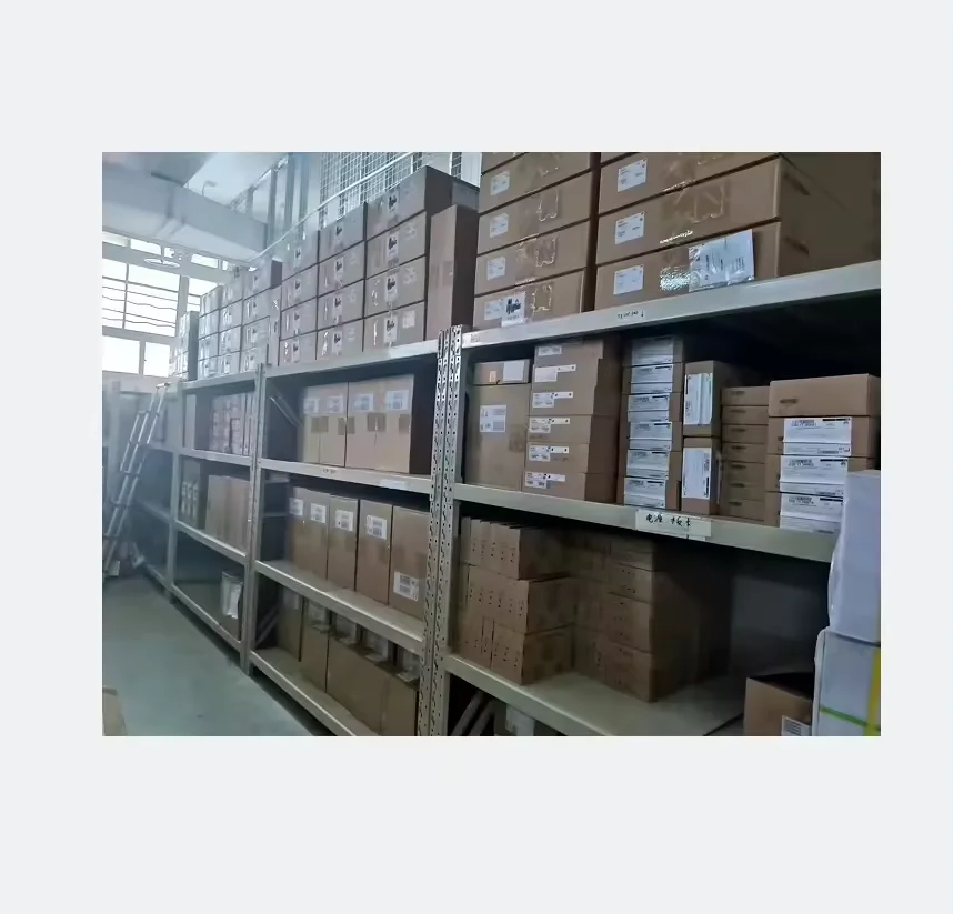 03032RNP HW NE40E-M2K CR5D0E5XMF90 2x50GE-QSFP28 2-Port 50GBase/1-Port 100GBase-QSFP28 Physical Interface CardPIC-boxintelecom