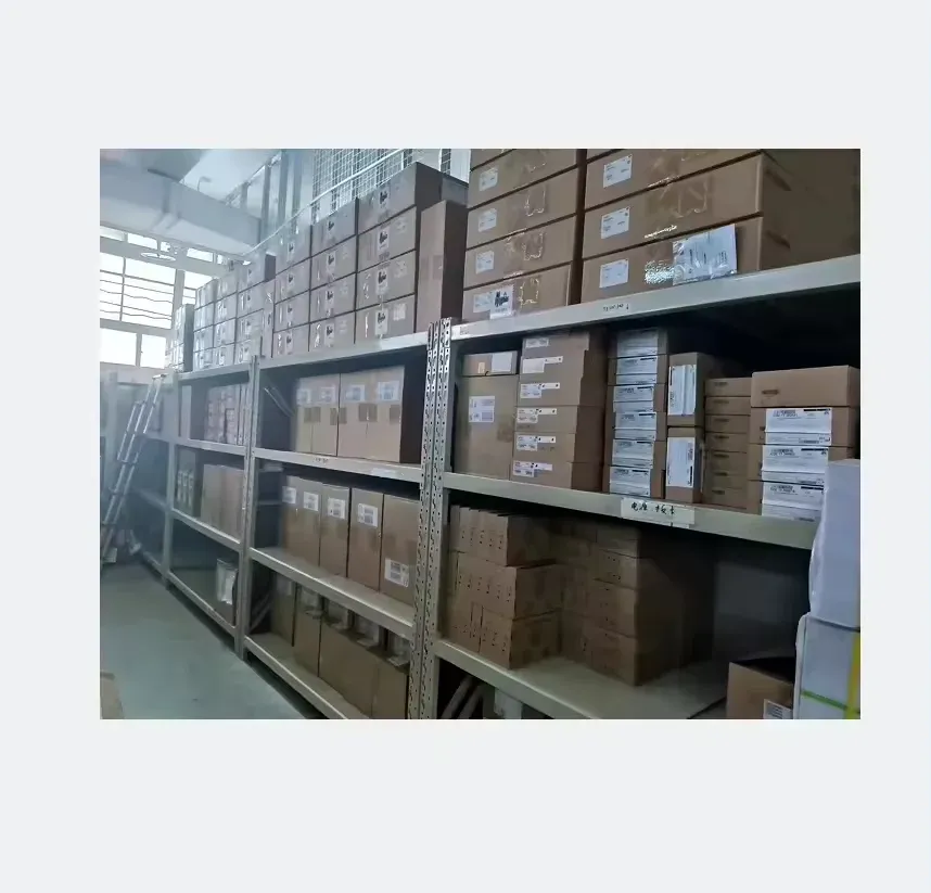 03032RNP HW NE40E-M2K CR5D0E5XMF90 2x50GE-QSFP28 2-Port 50GBase/1-Port 100GBase-QSFP28 Physical Interface CardPIC-boxintelecom