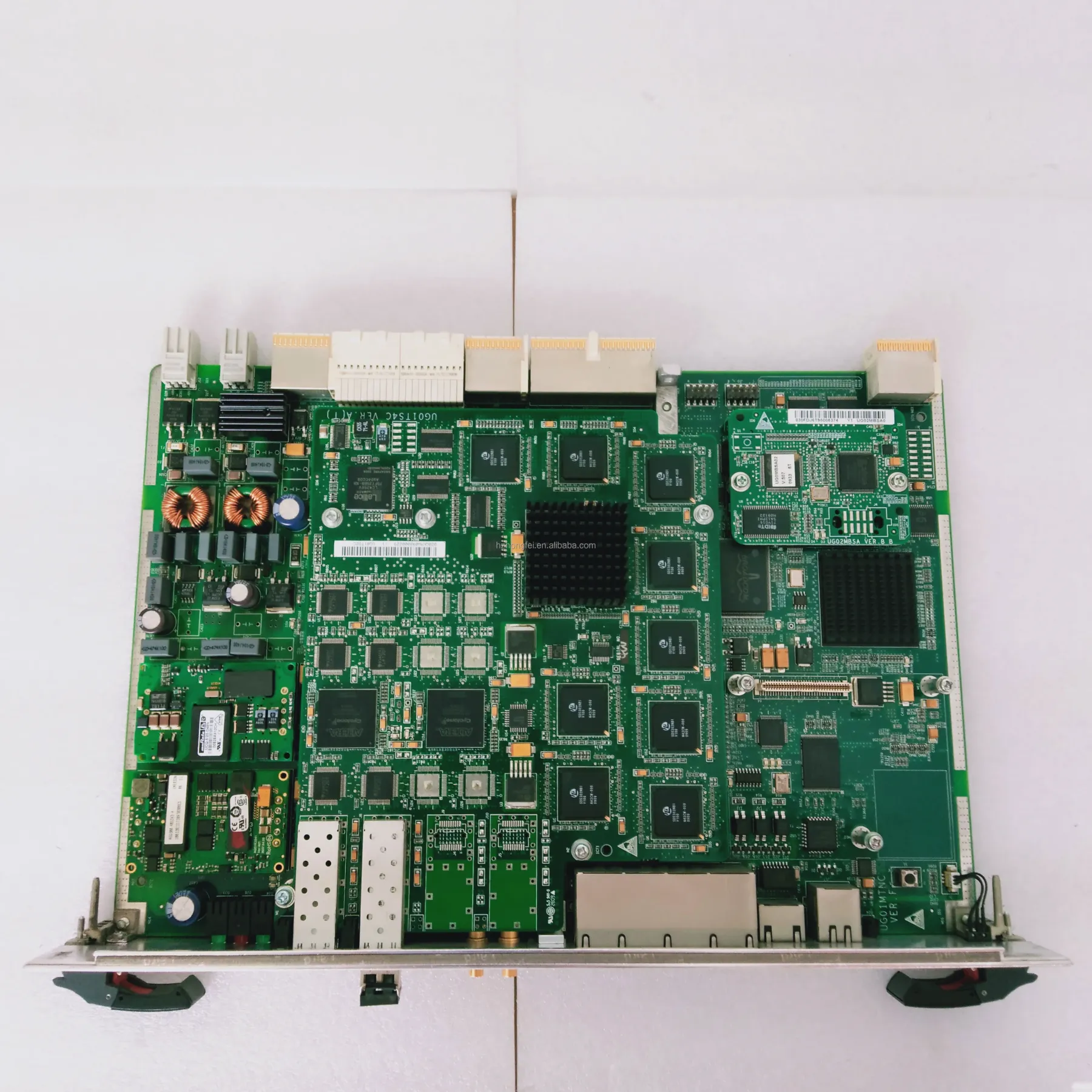 Used UG02MTNC2 MTNCb 03051772 UMG8900 Fiber Optic Transceivers MobiLe Network TDM Switching Net Unit UNIVERSAL MEDIA GATEWAY-boxintelecom