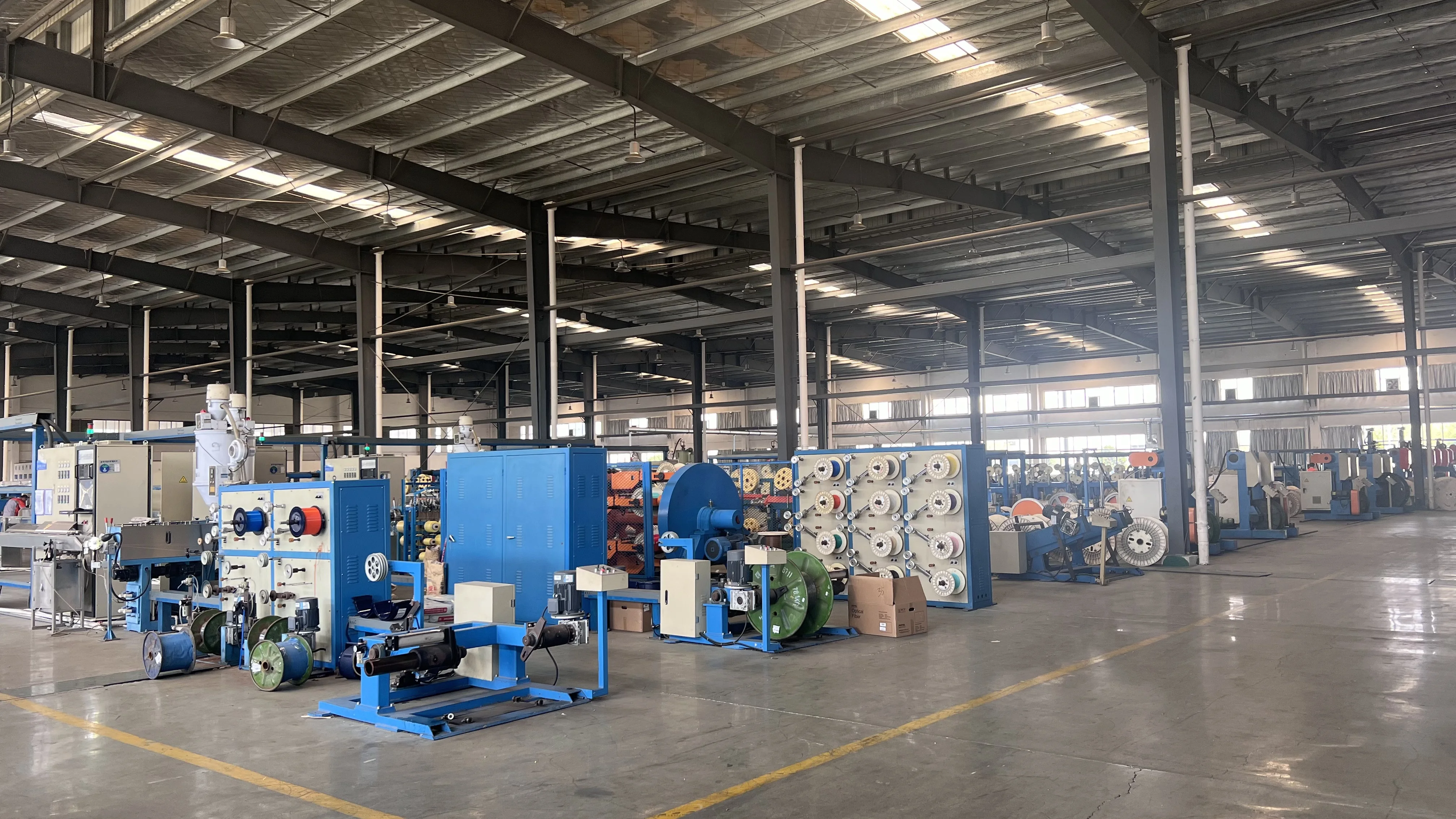 FG-1100E New Original Fortinet FortiGate 1100E Network Security/Firewal Contact for Discount