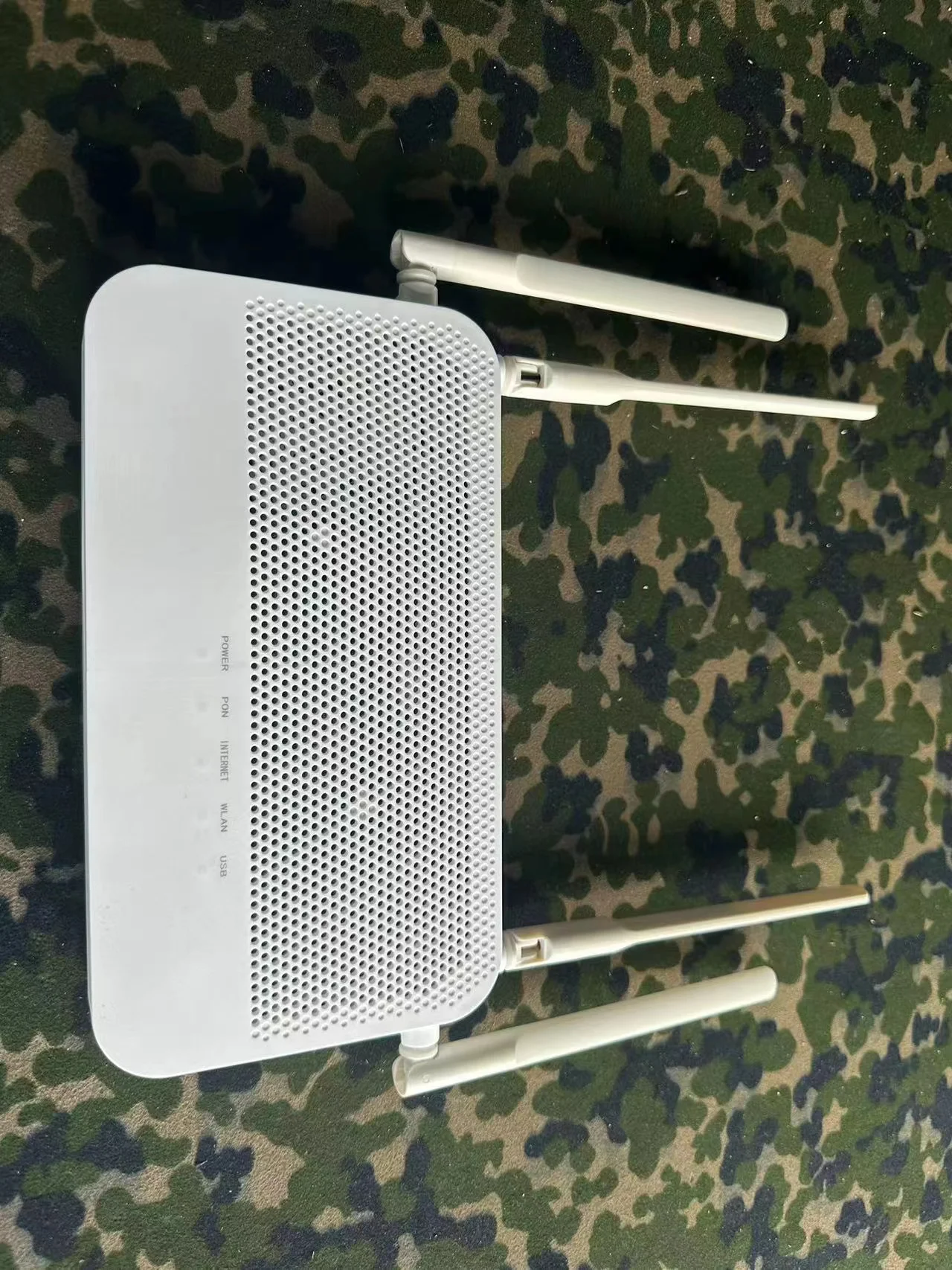 EG8247W5 HG8247W5 Dual Band CATV ONT ONU GPON ONU 4GE+1USB+1Tel+CATV+2.4G 5G Wifi