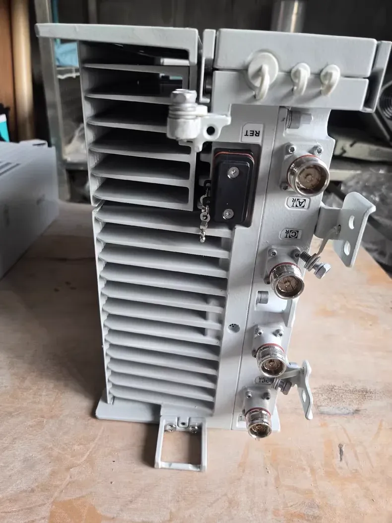 Used 1800MHz GUL 4T4R WD5MERUMH30 Wireless Base Station Equipment 02311UWH 02311UWT RRU5904 Fiber Optic Category-boxintelecom