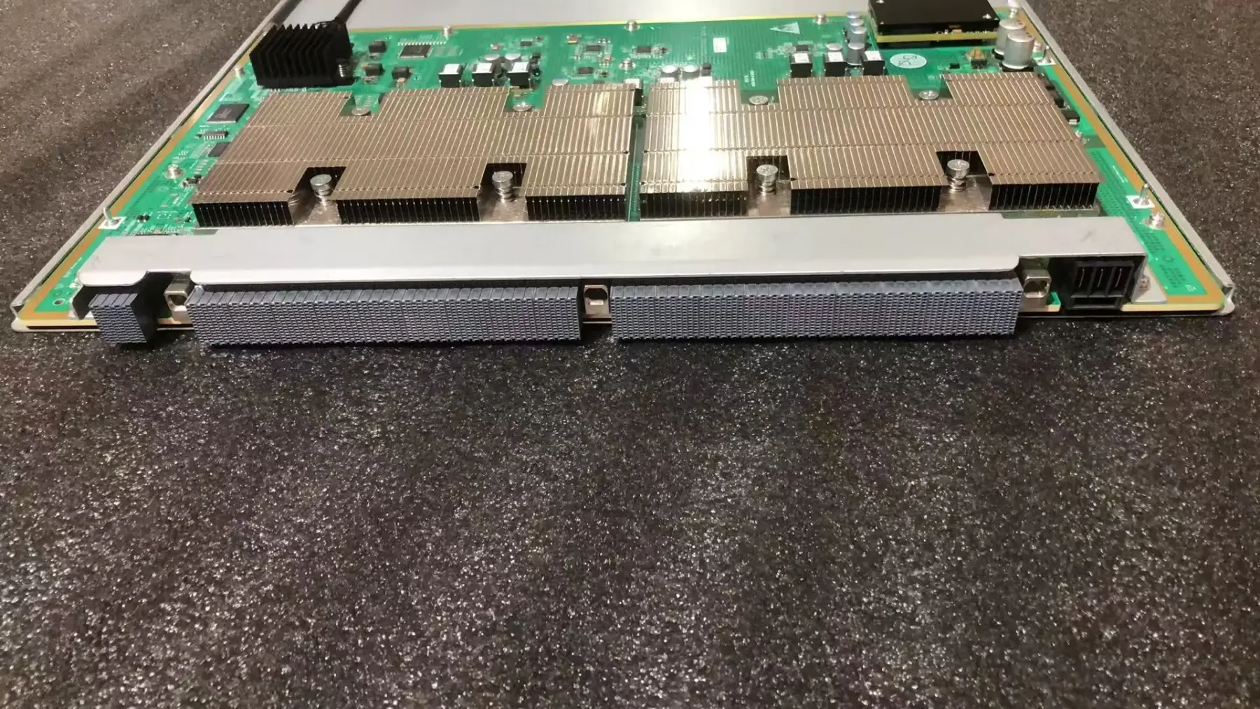 H W 03024QDG CE-SFUG-S JIU FU