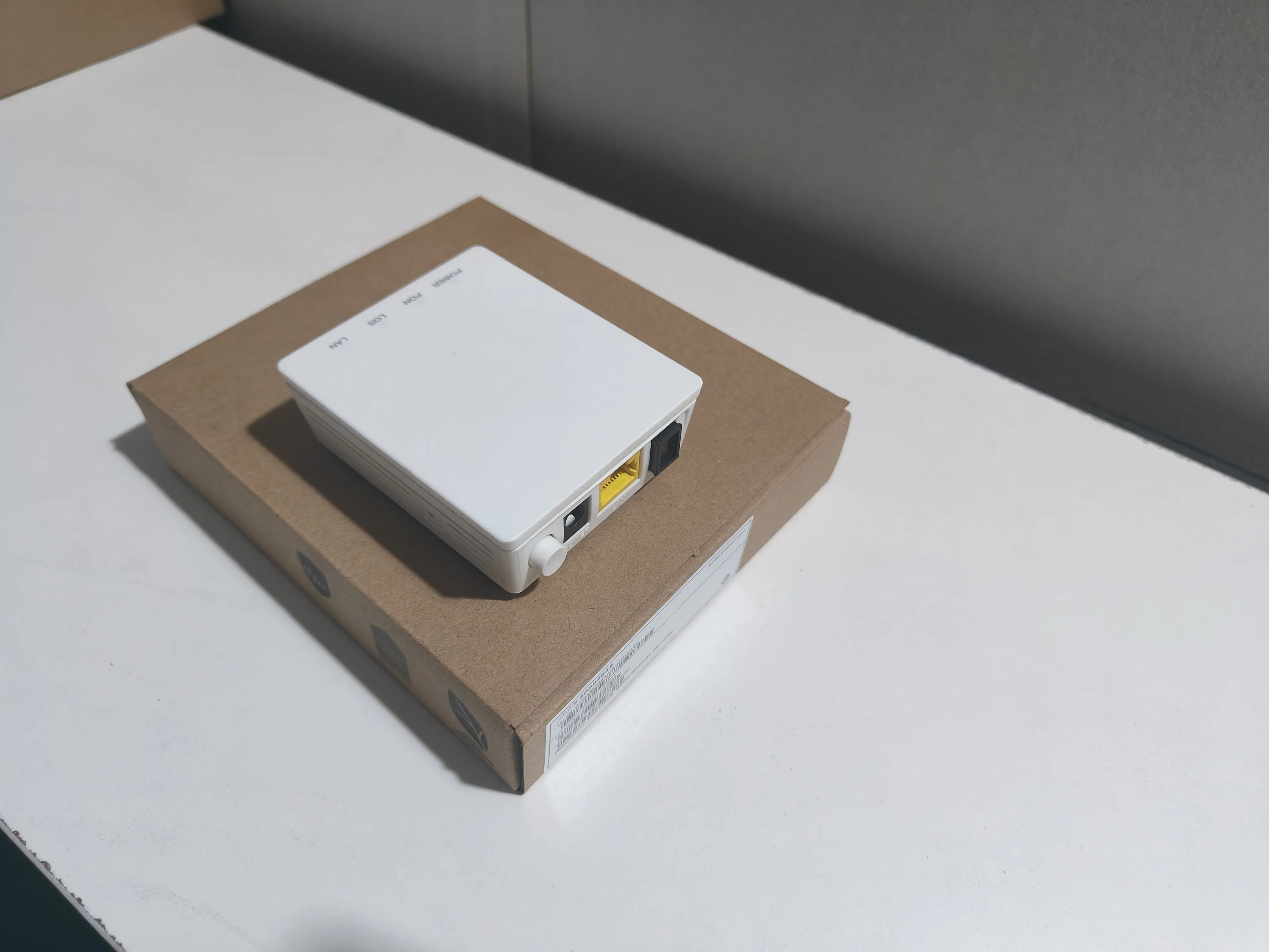 GPON ONT Modem EG8010H 1GE Port Optical Network Terminal Hg8010h-boxintelecom