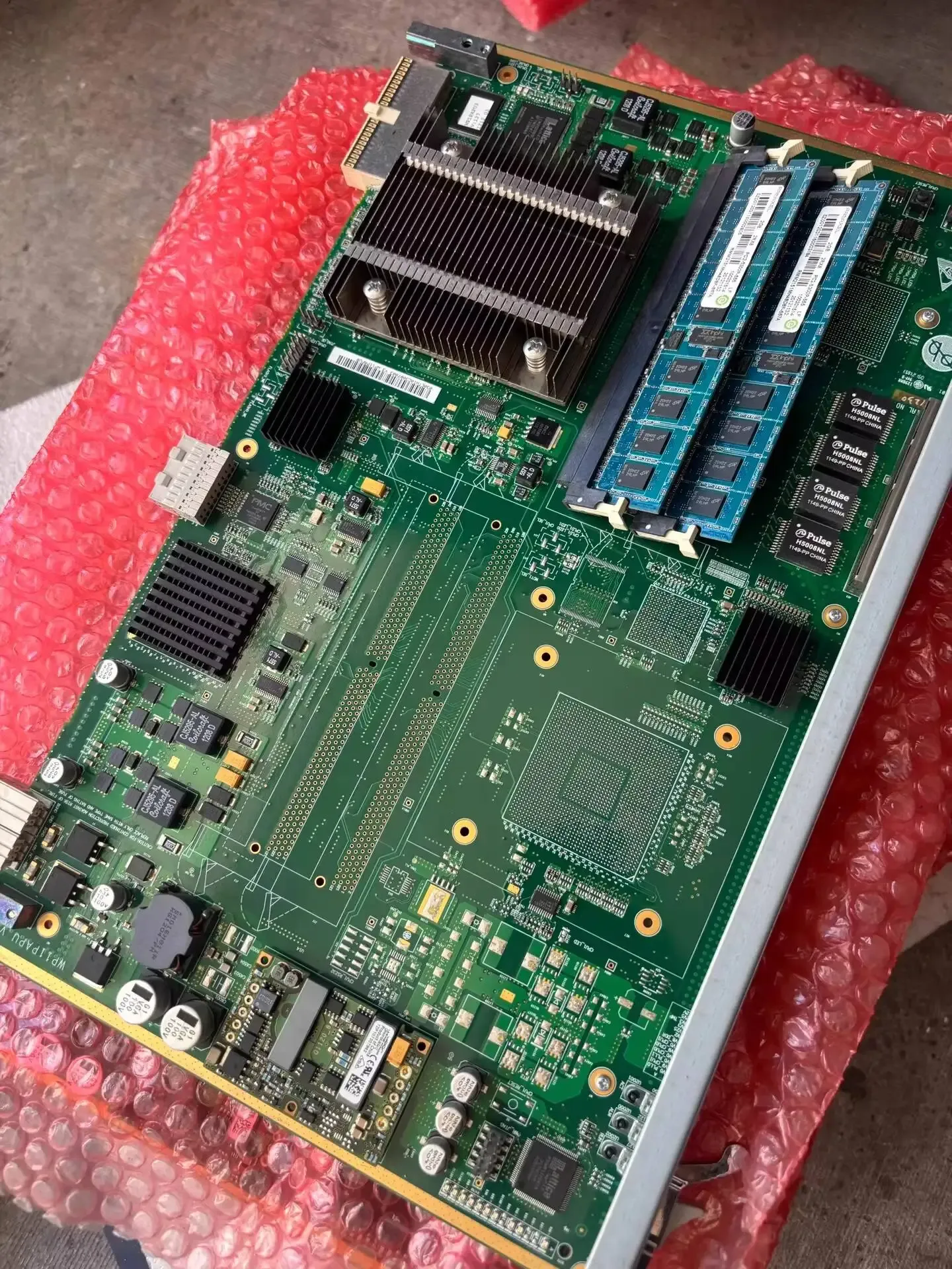 HW Core Center Network 03052762 GOUc WP1D000GOU01 WP11GOUc IP Interface Unit 4 GE, Optical
