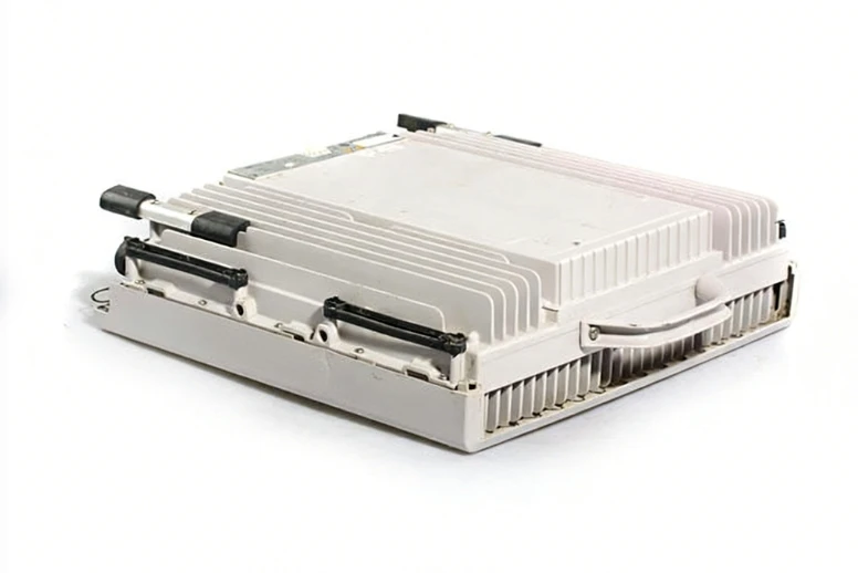 Eric-sson RRUS 01 B1 KRC 118 73/2 Remote Radio Unit 2100MHz for RBS6601