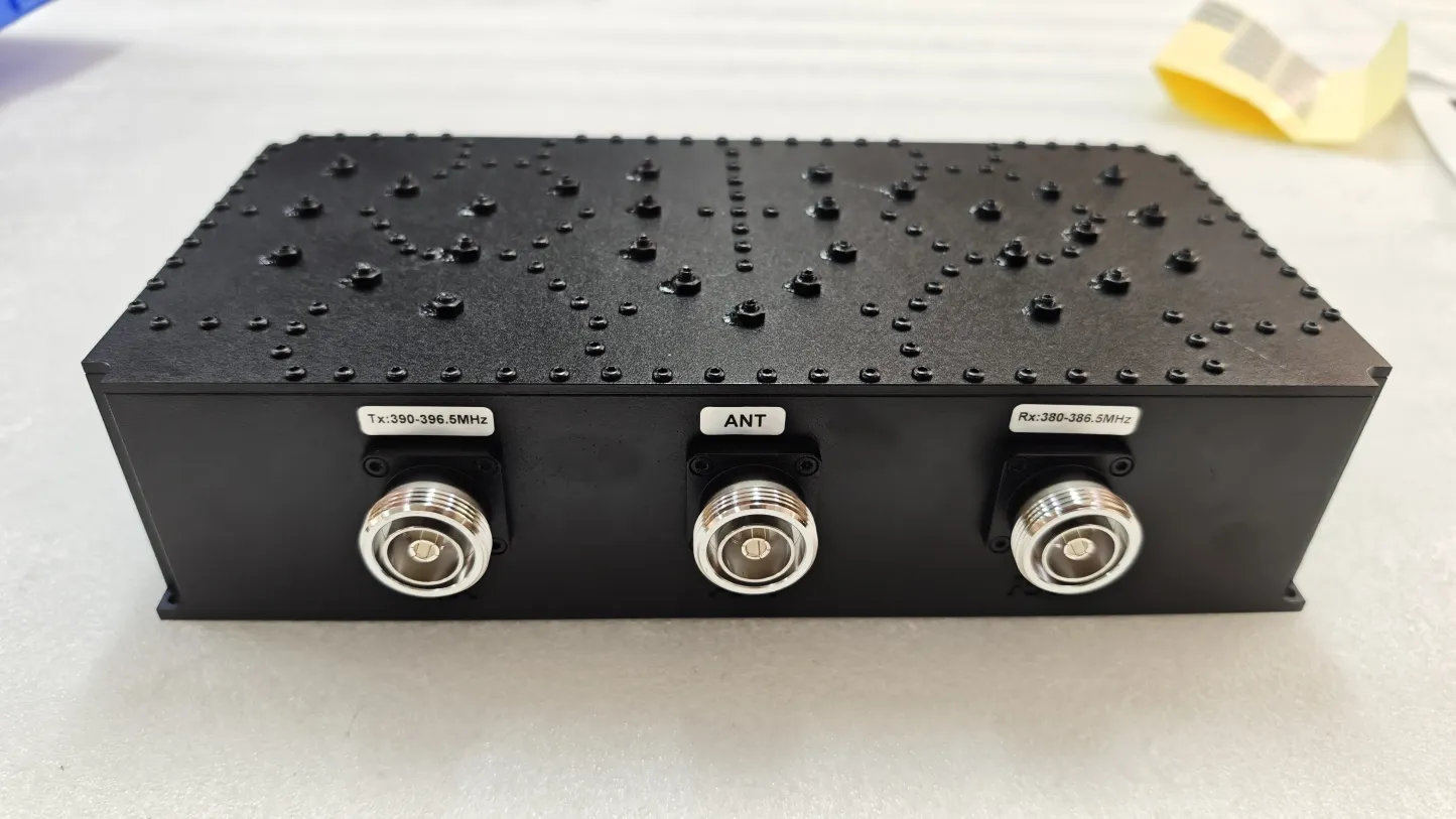 Rx: 380-386.5/Tx: 390-396.5MHz Cavity Duplex Band-Pass Filter 7/16 DIN(f) for TETRA Public