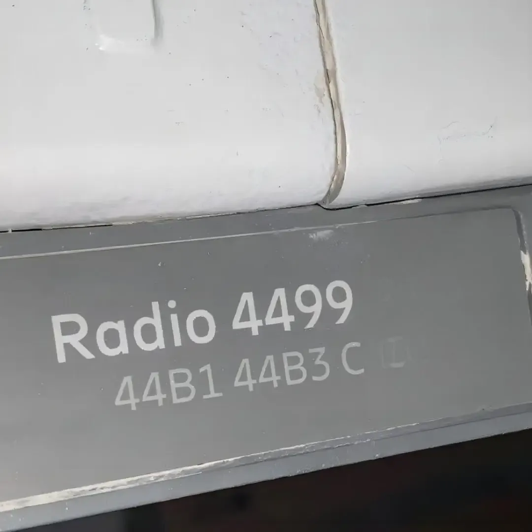 Radio 4499 44B1 44B3 C RRU Unit KRC 161 787/1 Wireless Base Station Radio 4499B1B3 KRC1617