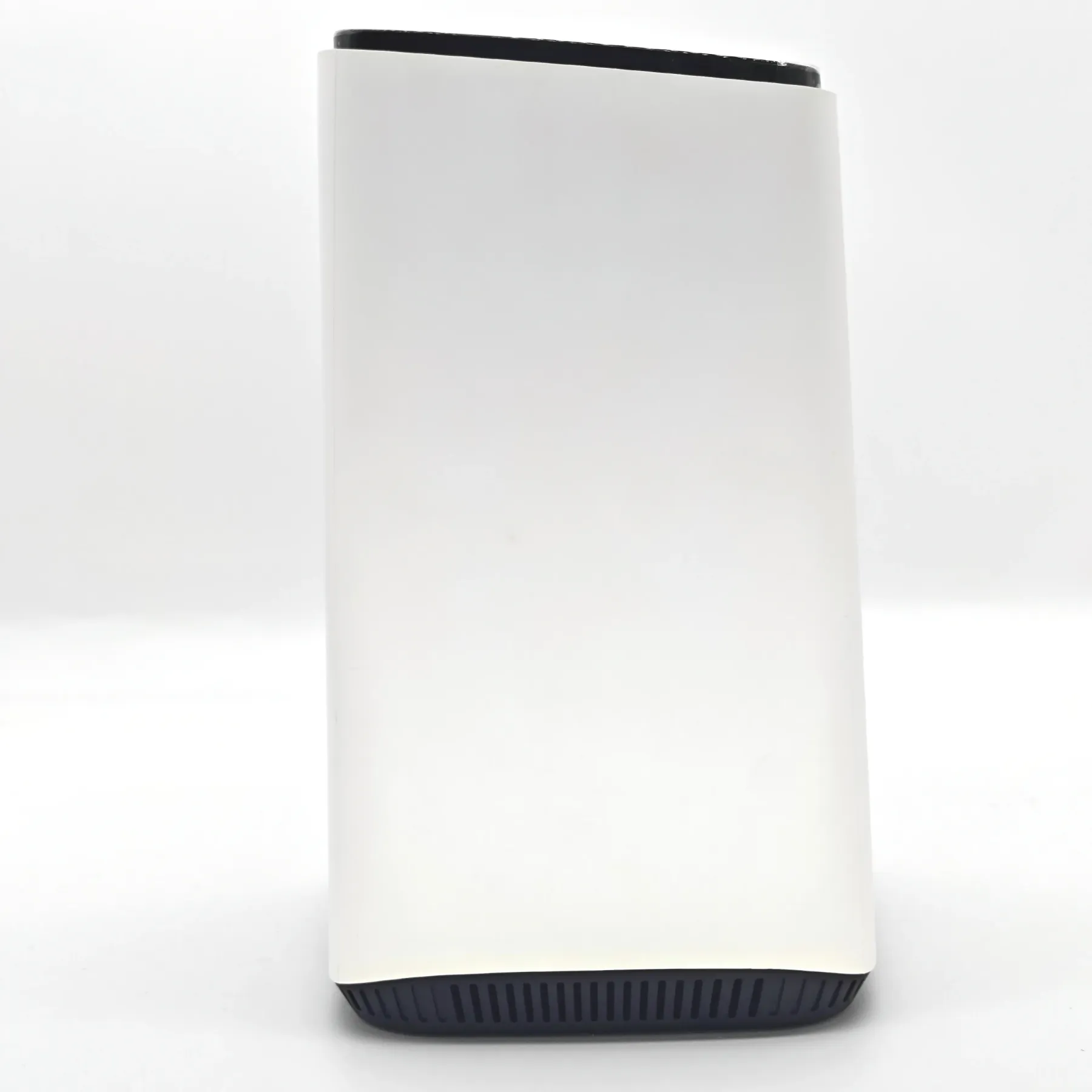 NR5103 5G Router CPE 4.67 Gbps Easy Mesh Wireless 5G Modem 4*4 MiMo WiFi6 5G Router With S