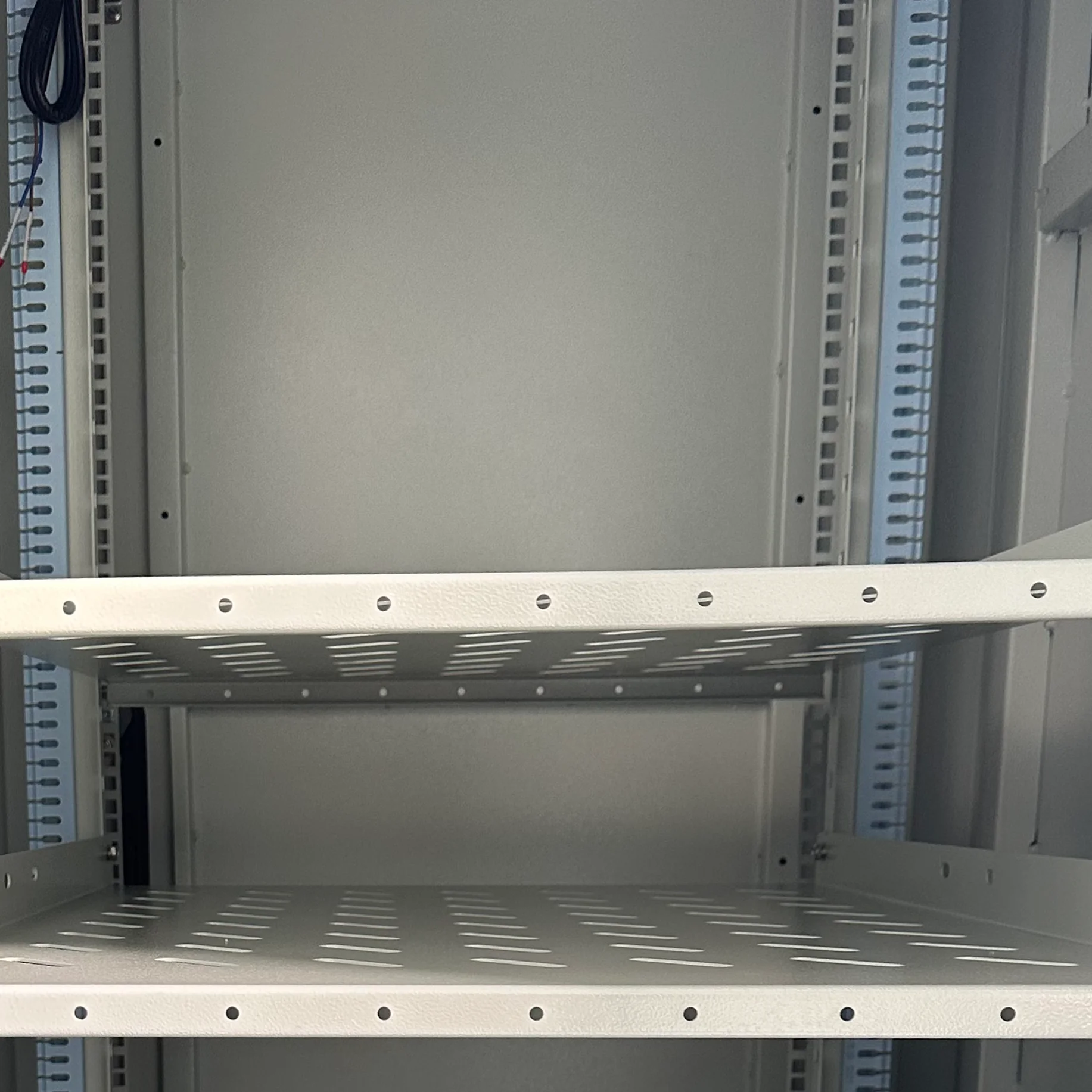 Manufacturer Direct OEM ODM Outdoor Dual Compartment Stainless Steel Shell Energy Communication Battery Cabinet IP55 Electronic-boxintelecom