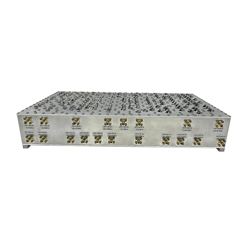 Manufacturer Supple 19 in 2 Out POI 791-2400MHz Multiplexer Combiner for Communication