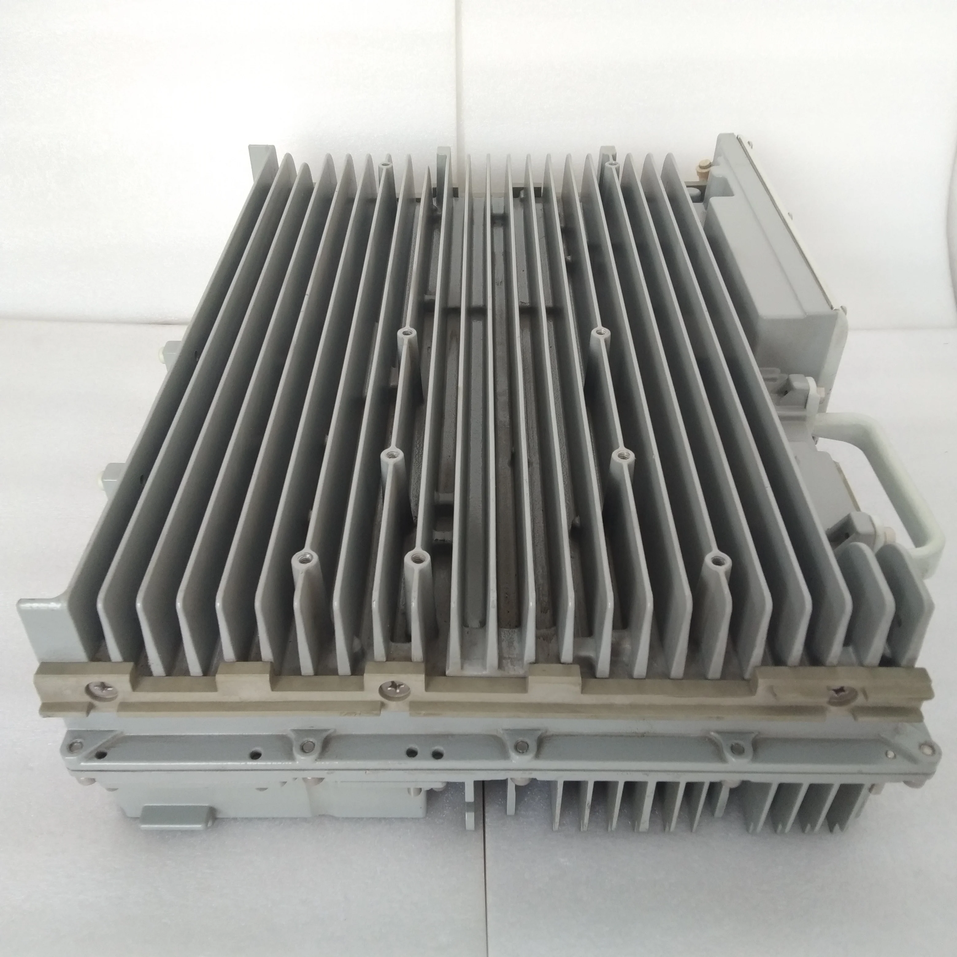 RRU RRU3008 1800M WD5M1G2DA1 2T2R BXX-1800 MPW420-48A RRU3908 900MHz EGSM/-48V-boxintelecom