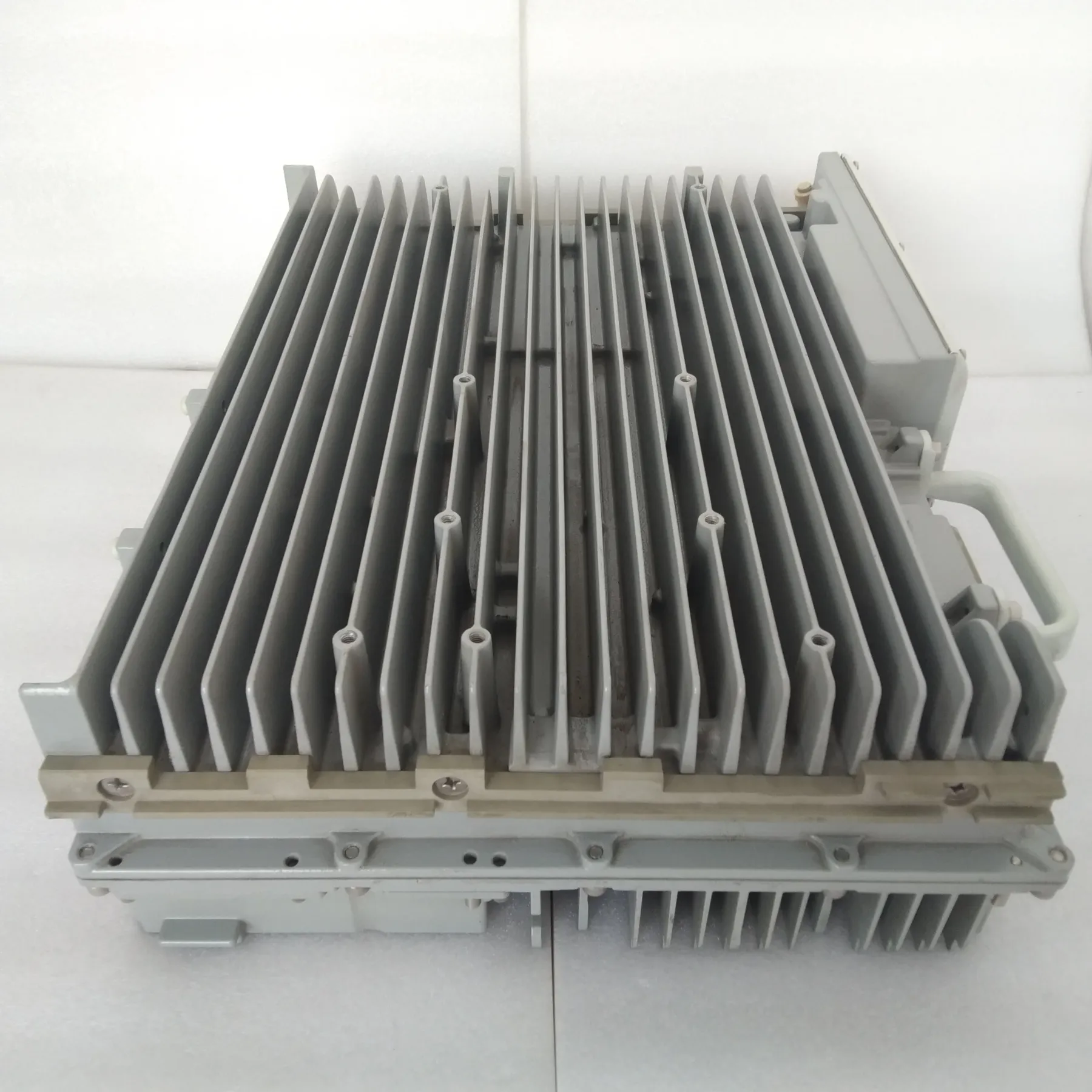 RRU RRU3008 1800M WD5M1G2DA1 2T2R BXX-1800 MPW420-48A RRU3908 900MHz EGSM/-48V-boxintelecom