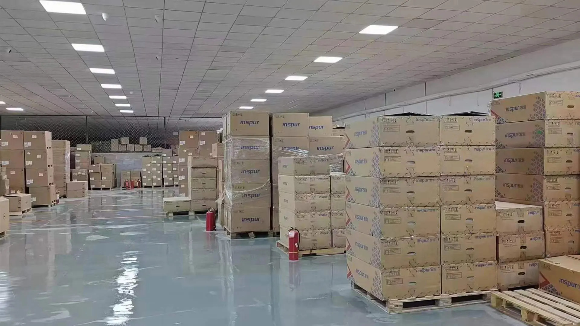 FG-1100E New Original Fortinet FortiGate 1100E Network Security/Firewal Contact for Discount