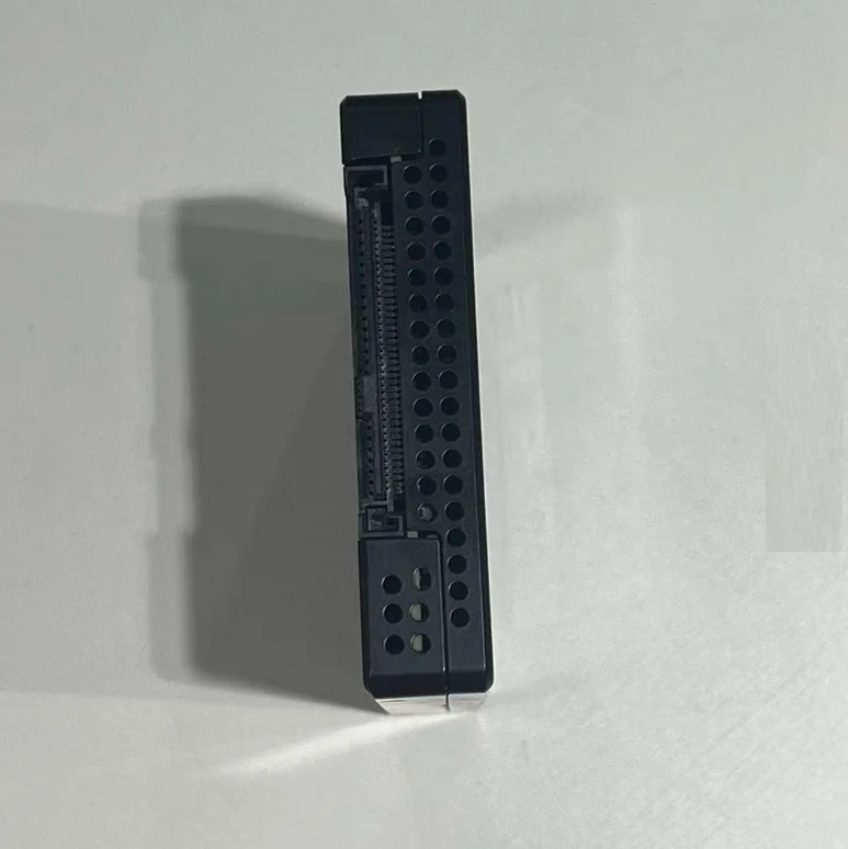 15.36T NVMe U.2 Solid State Drive 15.36TB Server SSD Part Number P06042-007 P14223 Capacit
