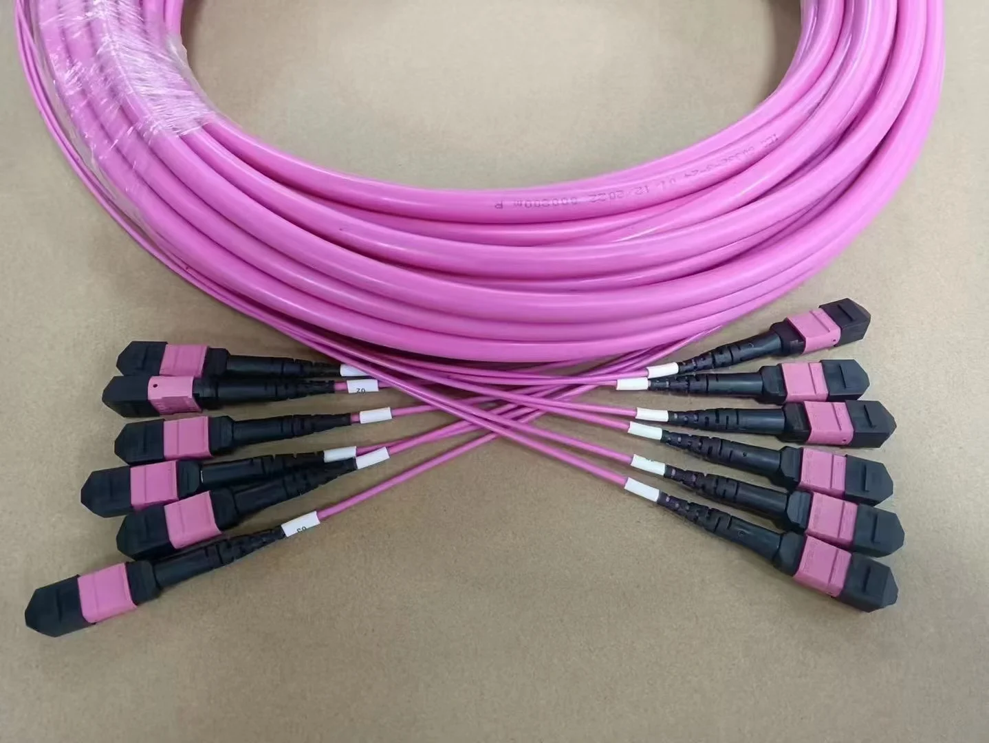 Factory Price 16-core MPO/MTP3 Patch Cord Cable Customized Length 3m/5m/10m Multimode Fiber for 850nm SR4 SFP Module 0