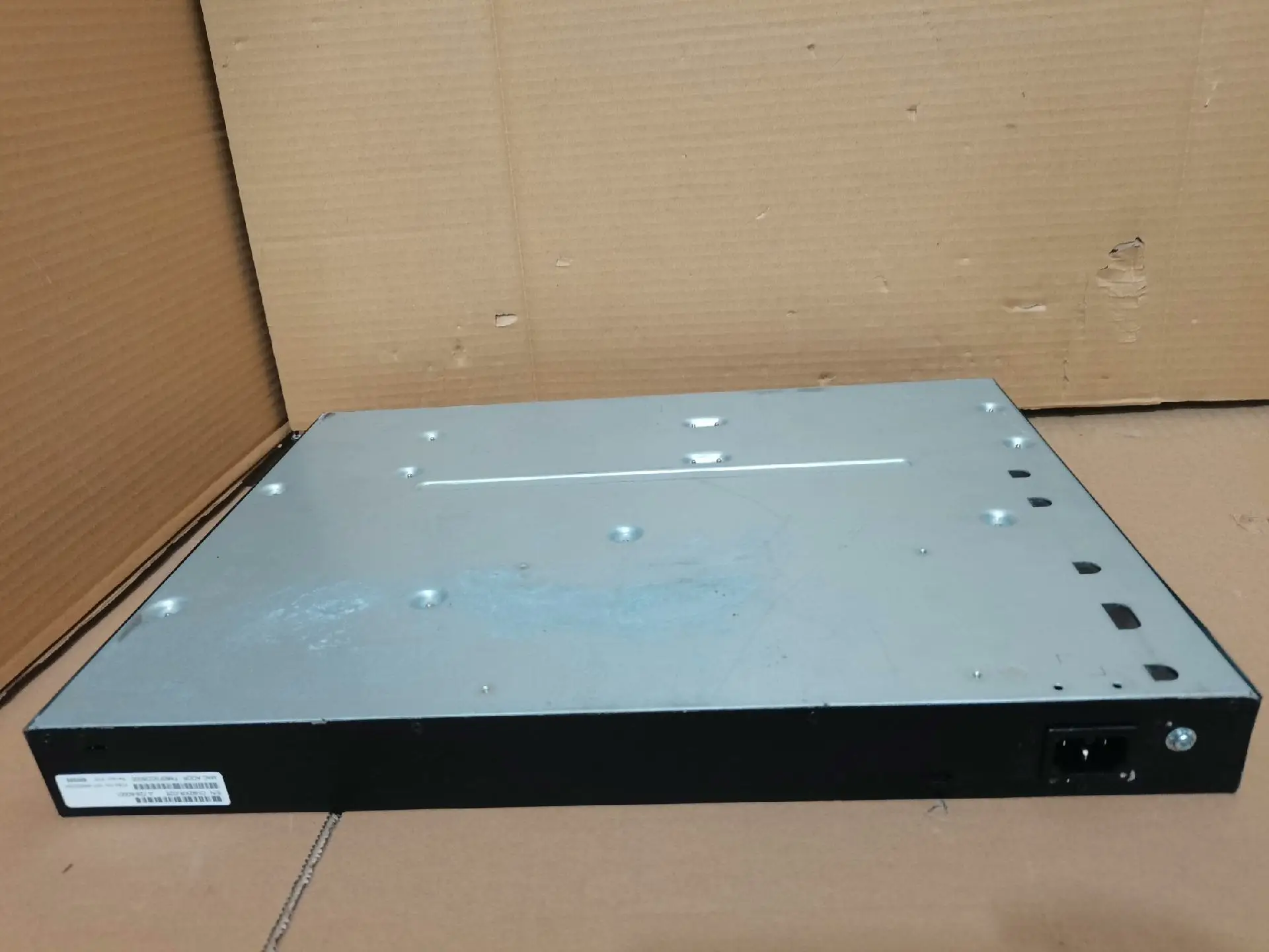 Aruba 6200F Series Switch HPE Aruba 6200F 48G Class4 PoE 4SFP+ 740W Switch JL728A-boxintelecom