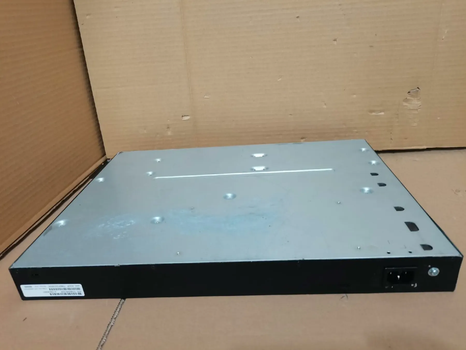 Aruba 6200F Series Switch HPE Aruba 6200F 48G Class4 PoE 4SFP+ 740W Switch JL728A-boxintelecom