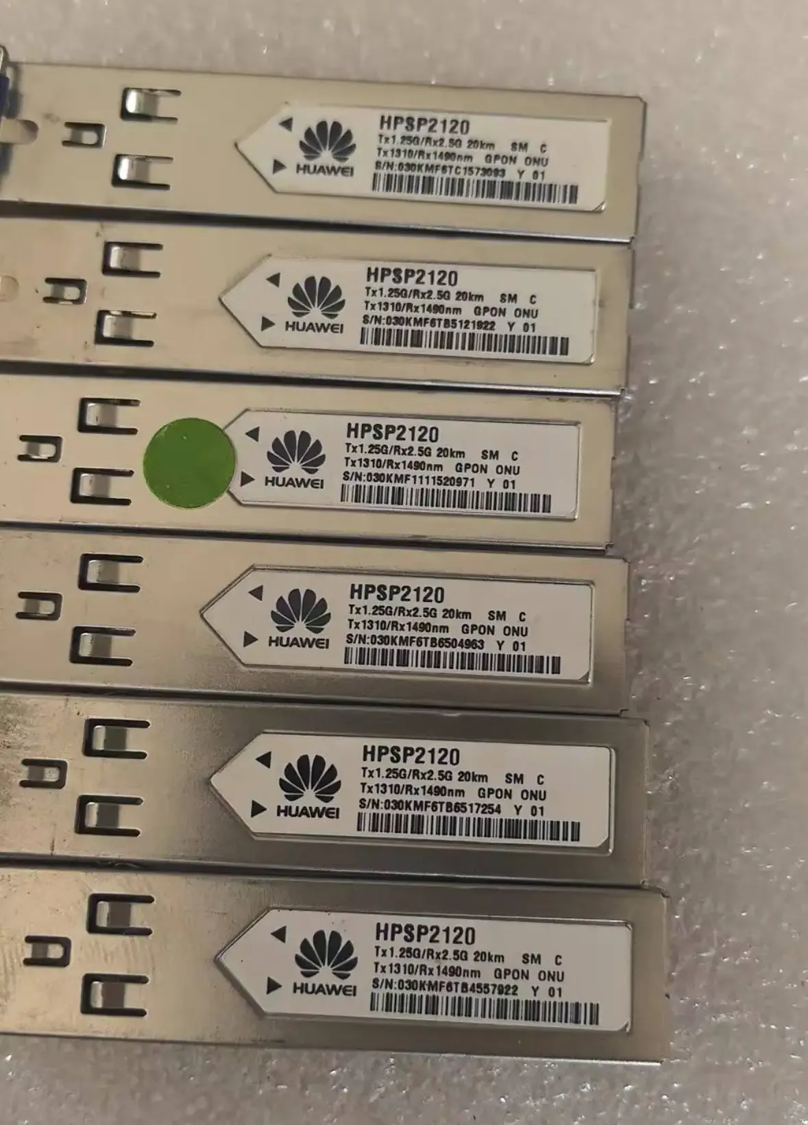 GPON OLT C++ SFP Module 2.5G 20km TX 1490nm 2.488Gbps RX 1310nm 1.244Gbps SFP BIDI SC/UPC-boxintelecom