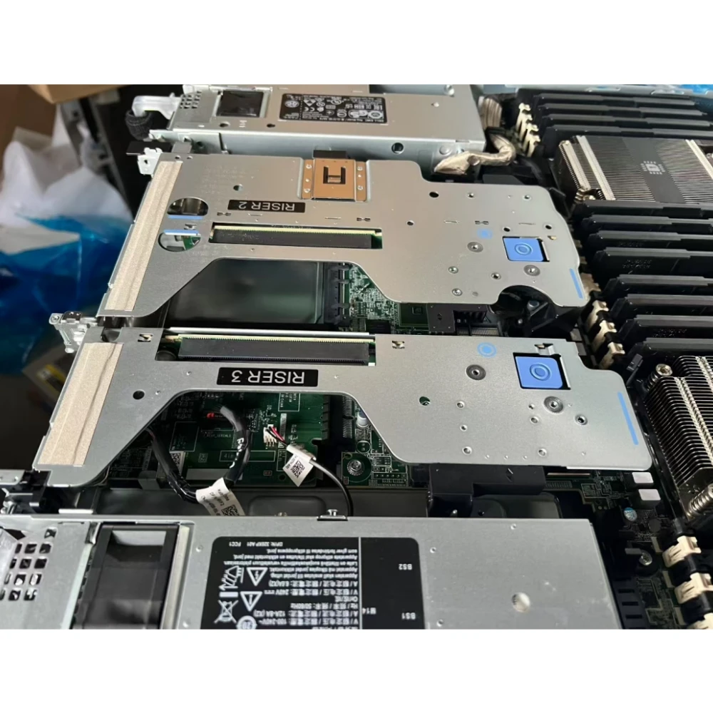 Hot Sale Used PowerEdge R6525 Ideal for a Dense Virtualization Environment 1U Rack Server in Stock 9