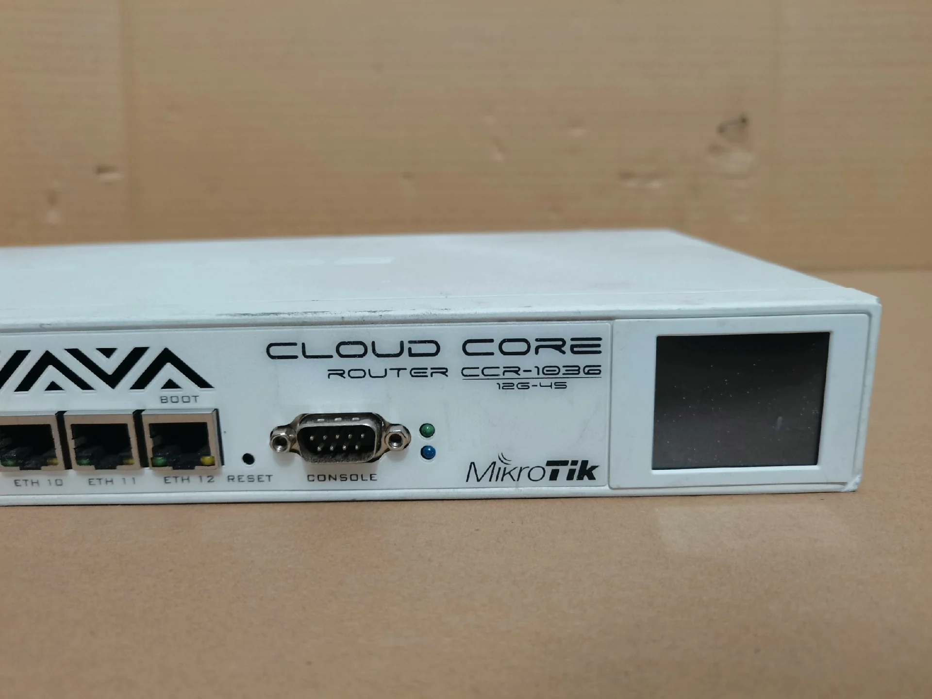 Mikrotik 12x Gigabit Ethernet, 4xSFP router CCR1036-12G-4S-EM-boxintelecom