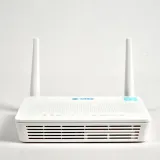 HS8546V5 GPON/XPON EPON ONT ONU 4GE+1POTS+1USB+WiFi Optical Network Terminal for Indoor Us