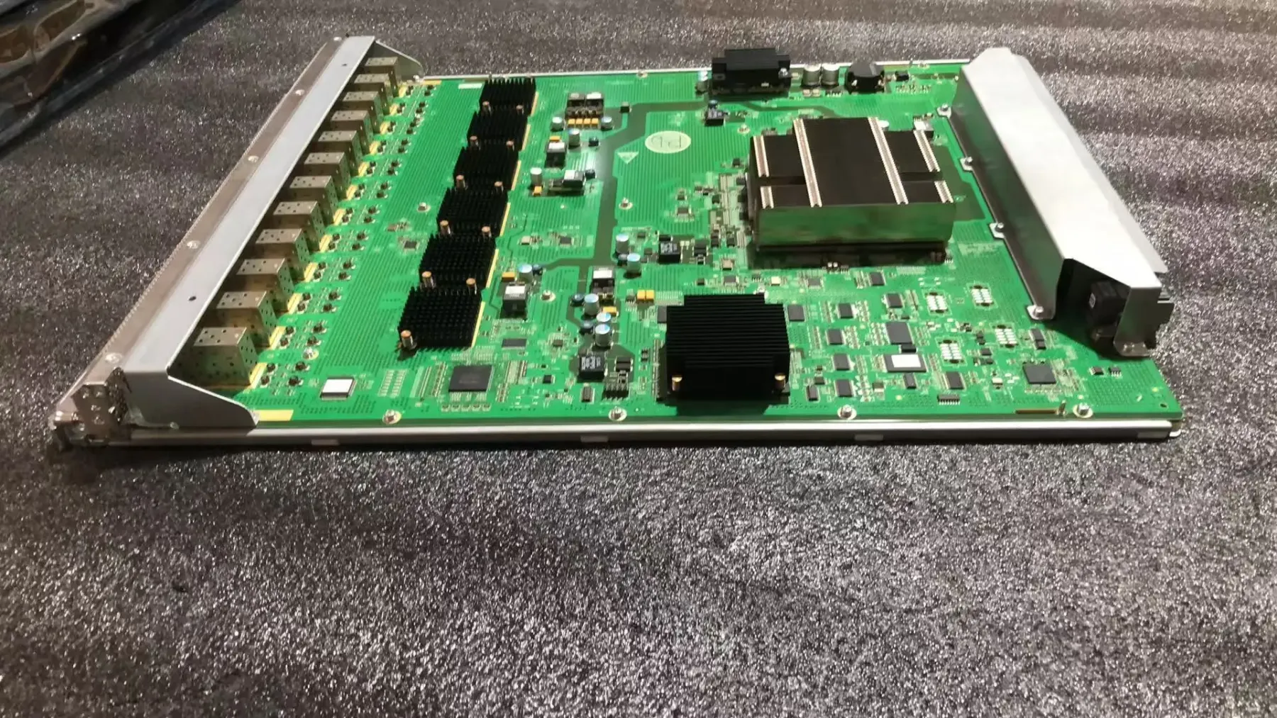 H W 03021MAF CE-L24XS-EA  JIUFU