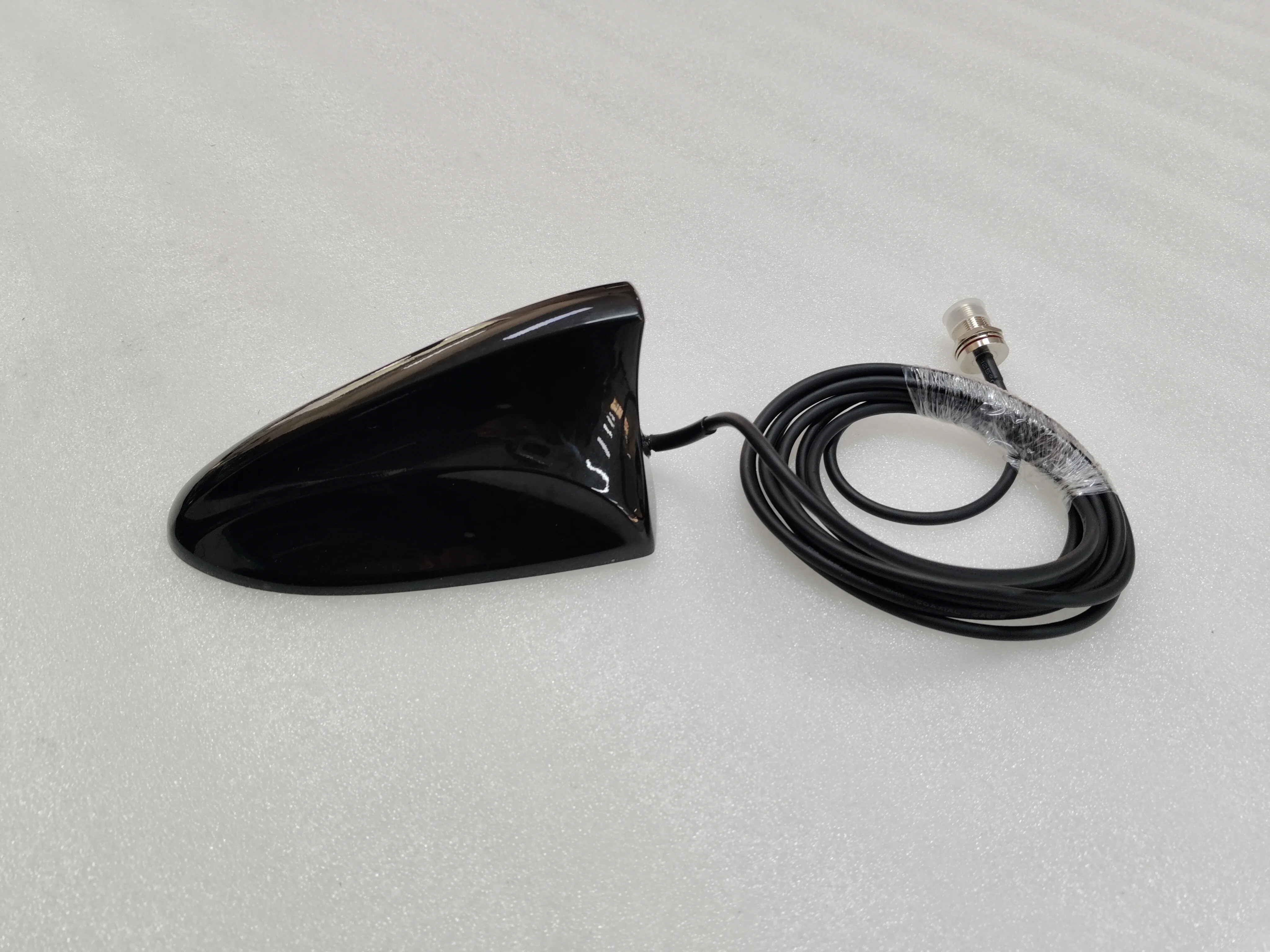 Hot Sale UHF 400-470MHz High Gain 1.5dBi BTS Sector Mobile Antenna With N Female Connector