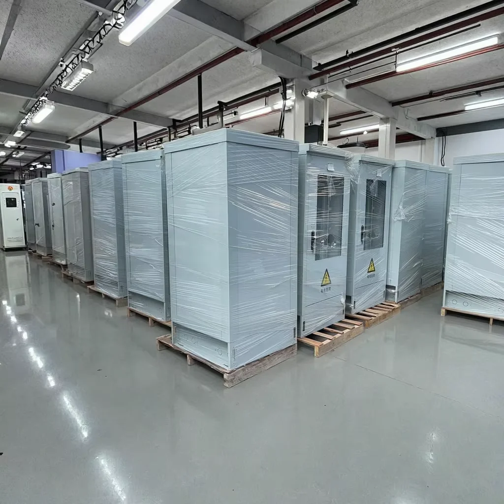 Outdoor IP65 Protection Level Metal ABS Enclosures 5G Telecom Equipment SPCC Cold Electronics Instrument Communication Cabinet-boxintelecom