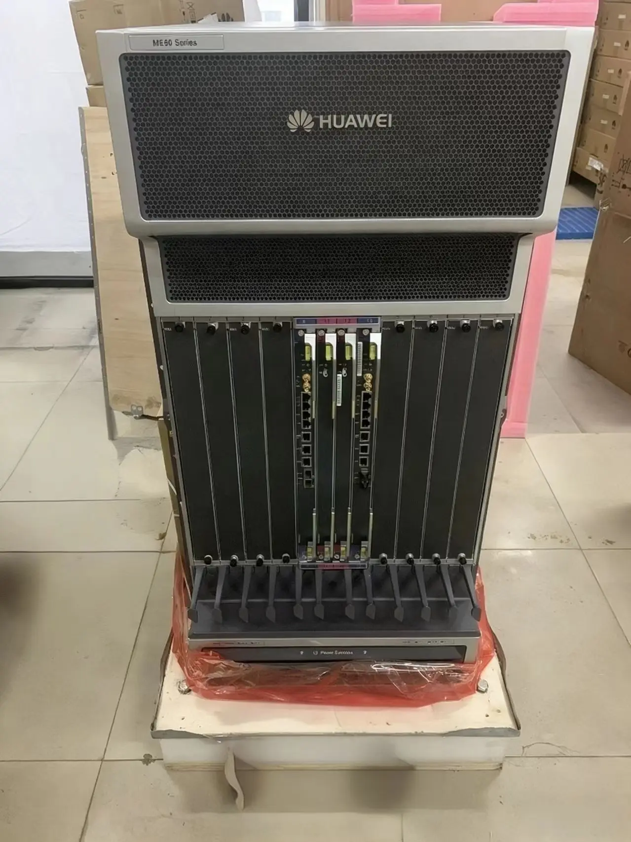 02314APV PAC600S56-EB 600W AC&240V DC Power Module (66mm Width CaseBack FrontPower Panel Side Exhaust) CloudEngine HW-boxintelecom