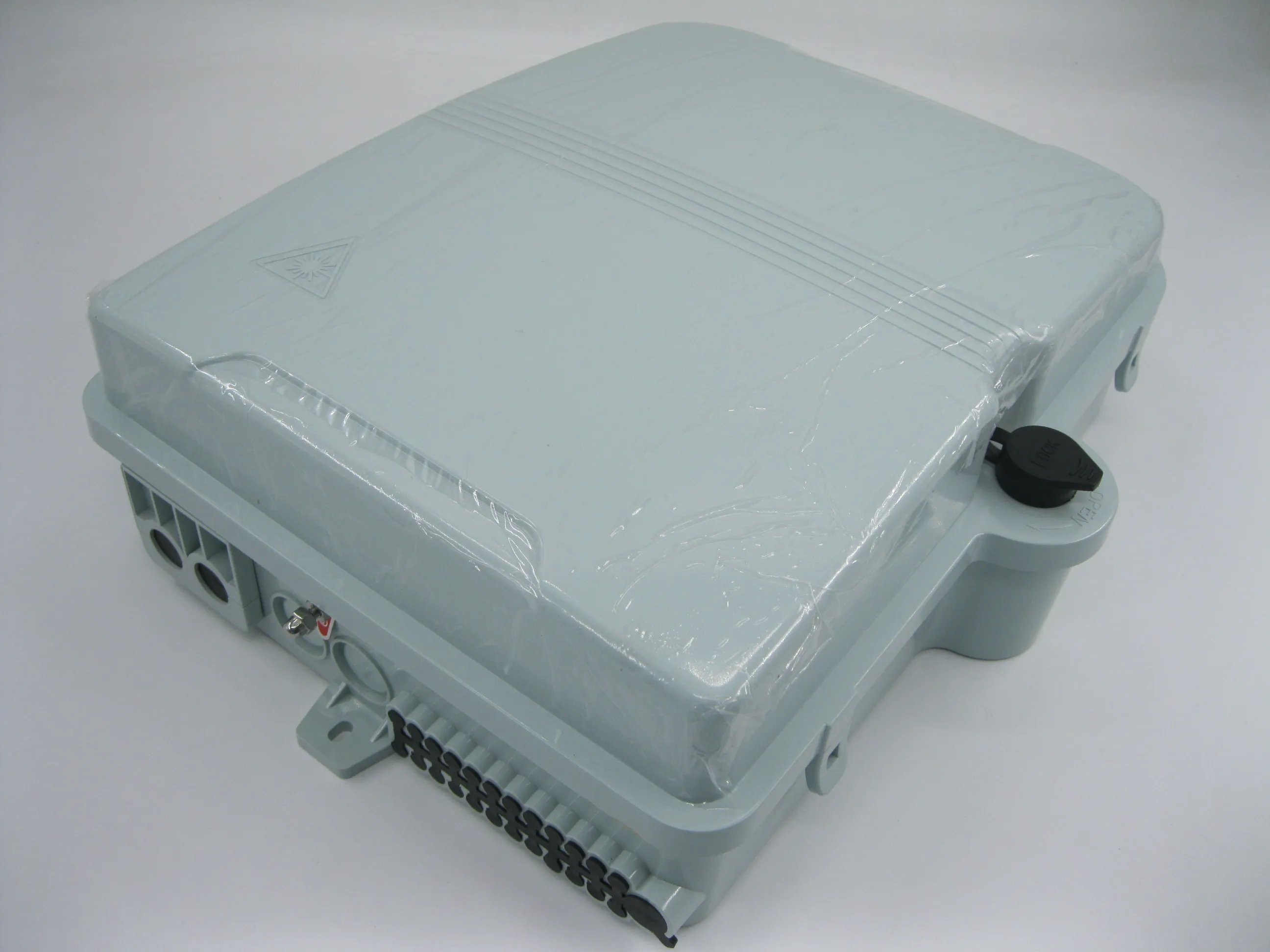Factory FTTH 24 cores outdoor Fiber optic Termination Box 1x16 PLC splitter distribution b