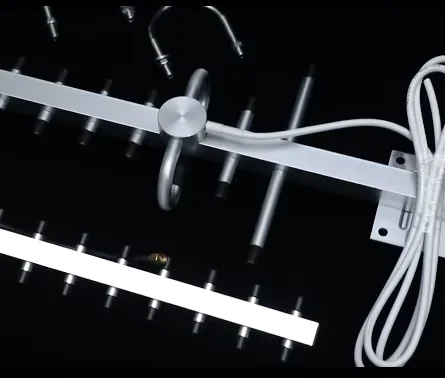 3 Elements 6 Dbi UHF/FM/HM/VHF 70~138MHz Outdoor Directional Yagi Communication Antenna
