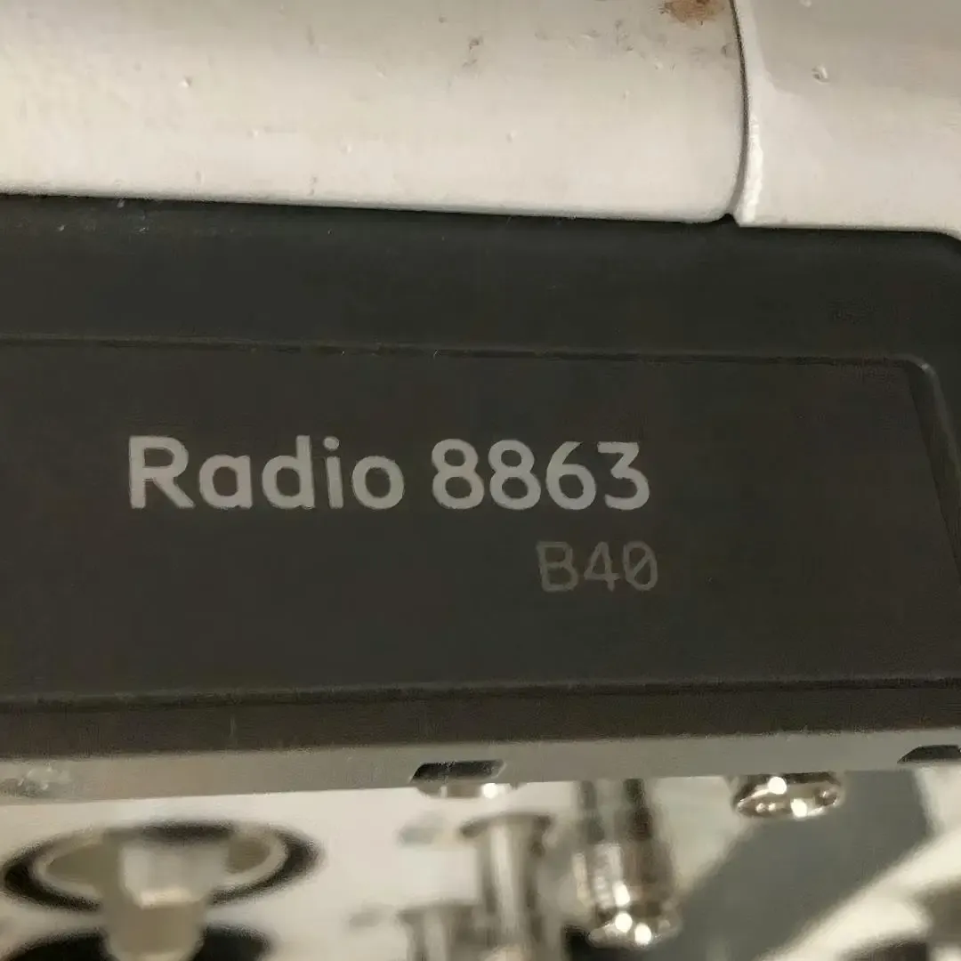 Radio 8863 B40 Wireless Base Station RF Unit KRC 161 860/1 RRU Radio 8863B40 KRC161860/1