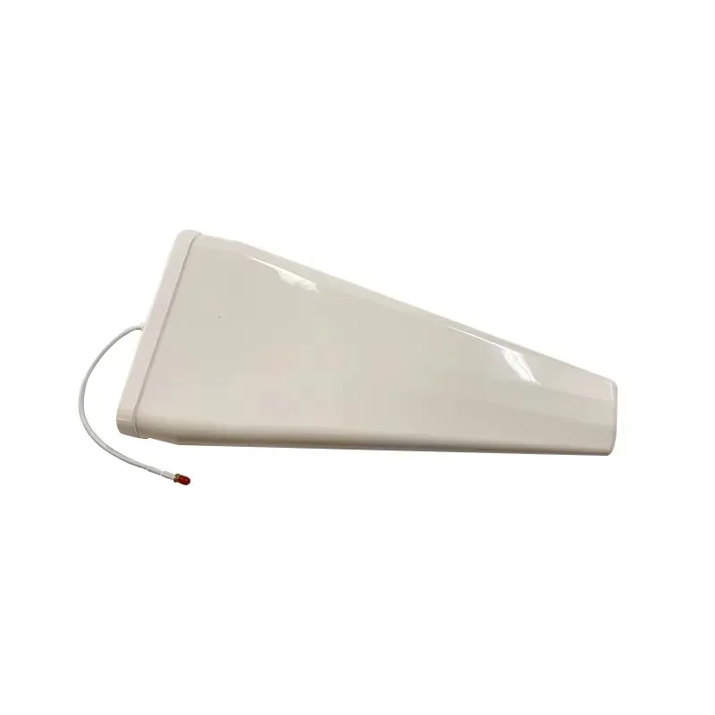 High Gain Log Periodic Antenna, 698-3800MHz Gain 10-11dBi , Sma Female Log Periodic Antenn