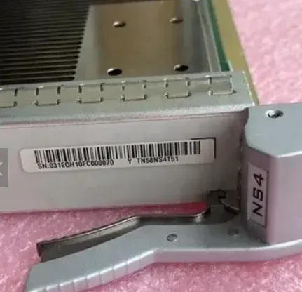 OSN8800 100G Line Card TN58NS4 Huawei NS4 TN58NS4T51-boxintelecom