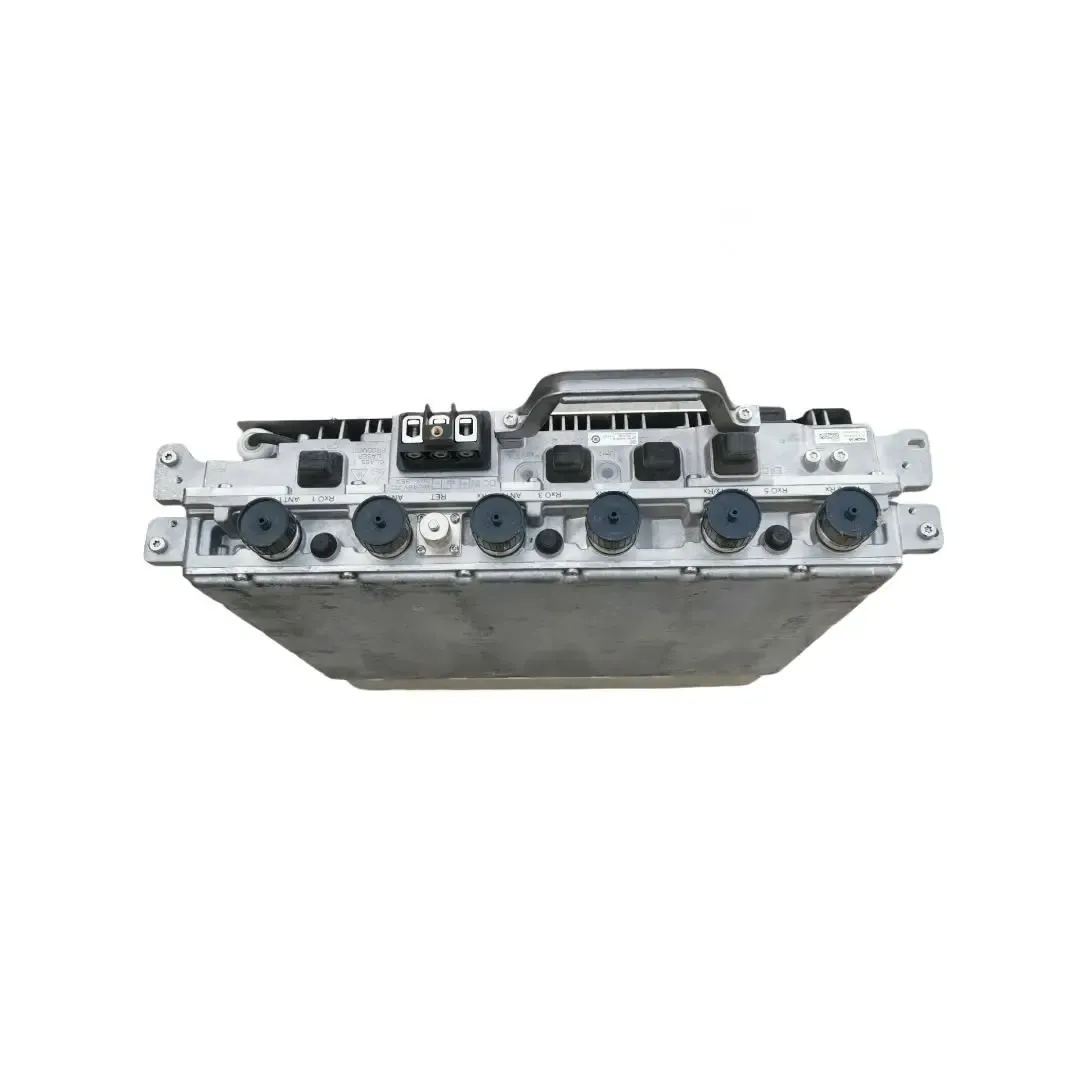 FXEB 472501A Flexi Base Station Multiradio RF Module RRU FXEB 472501A.103 472501A.104 4725