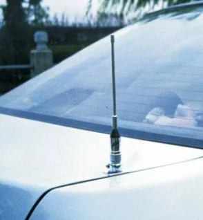 VHF 134-173MHz 1.1M 3.5dBi Mobile Antenna Spring-loaded Vehicle-mounted Whip Antenna with M110