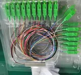 China  Factory Price 1x5 1x9 1x17 Mini PLC Splitter SC APC Plc Splitter Mini Steel Tube Ft