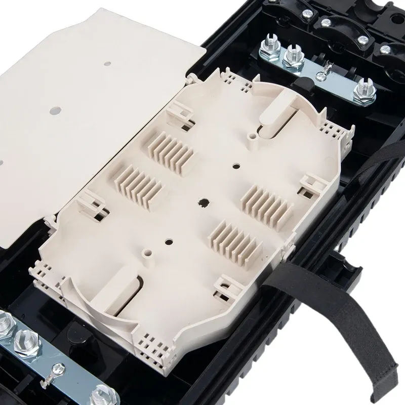 96/144 Core FTTX Fiber Optic Splice Closure 3-In/3-Out Joint Enclosure Optical Equipment
