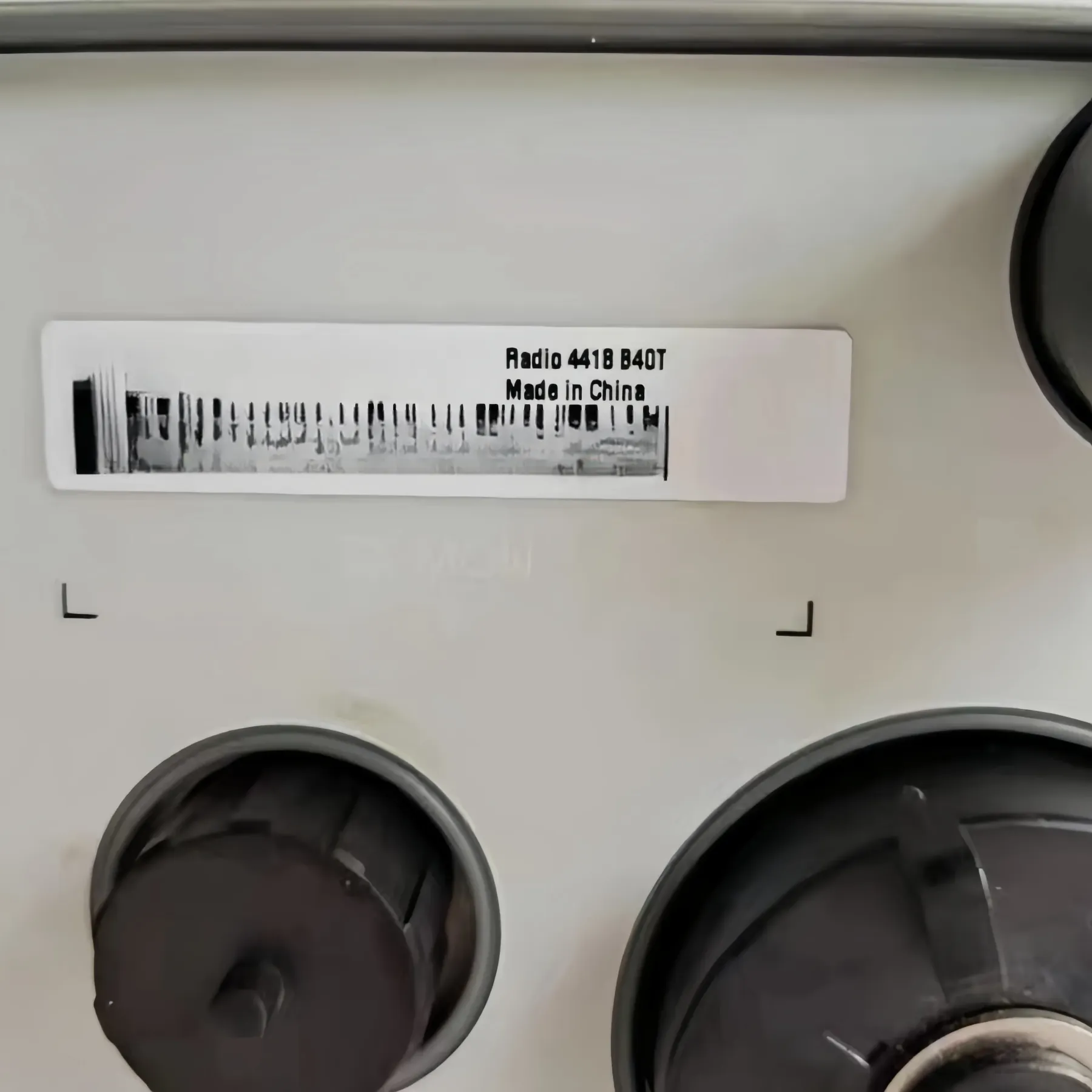 Hot Selling RRU Eri-cson Radio 4418 B40T KRC 161 706/1-boxintelecom