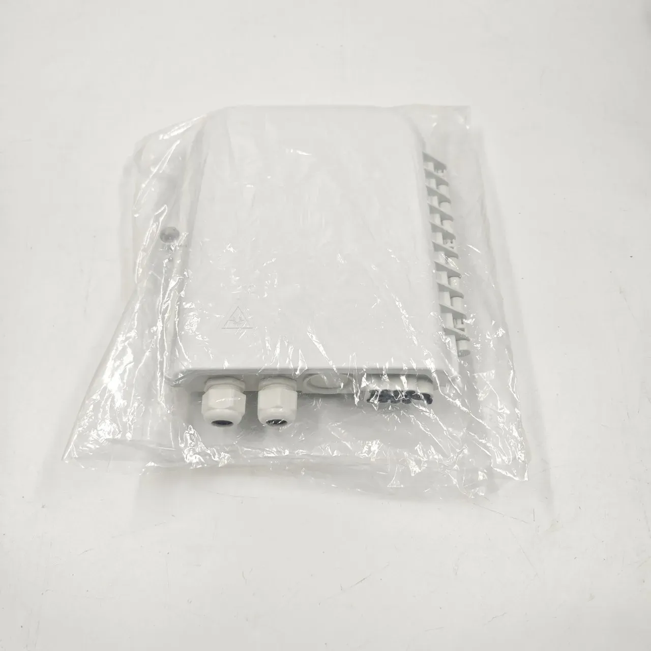8-Core Fiber Distribution Box 8F Model SC FTTH Wall-Mounted Terminal Factory Direct High Q
