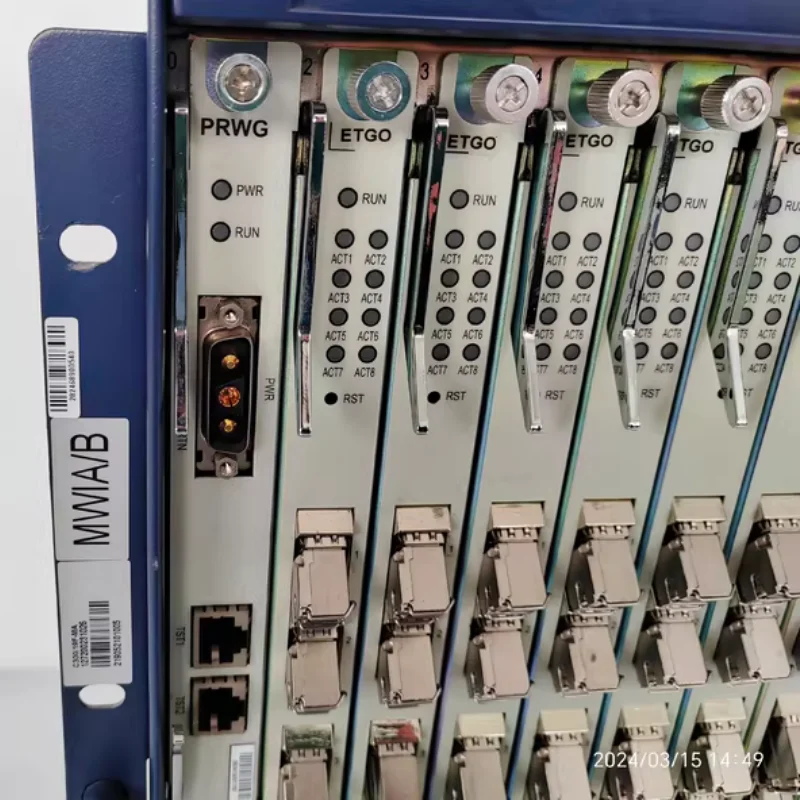 Used Original ZXA10 C300 GPON OLT 23-Slot 4-Port 800Gbps Switching Capacity IPTV/VoIP Support FTTH 4G 5G Fiber Optic Equipment-boxintelecom