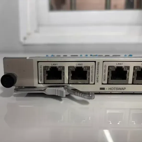 HW Core Center Network 03051746 USI1 CN21USI1 Universal Service Interface T8280 OSTA2.0 AT