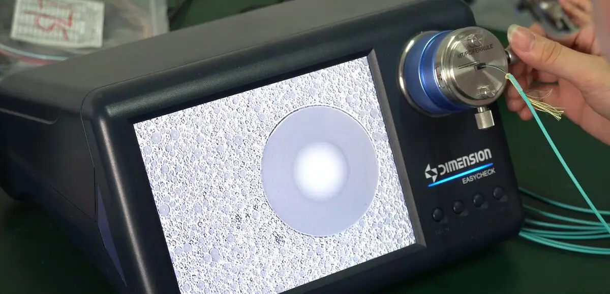 MPO OM4 50/125 Multimode Cable LSZH for WiFi 4G & 3G Networks Fiber Optic Patch Cord/Jumper 22