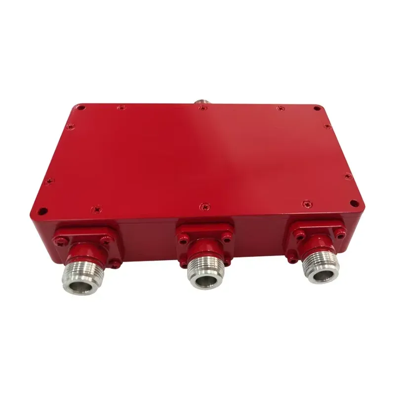 VHF UHF 700/900MHz combiner, CH1:138 to 174MHz CH2:340 to 512MHz CH3: 740 to 960MHz  multiband combiner bda-boxintelecom