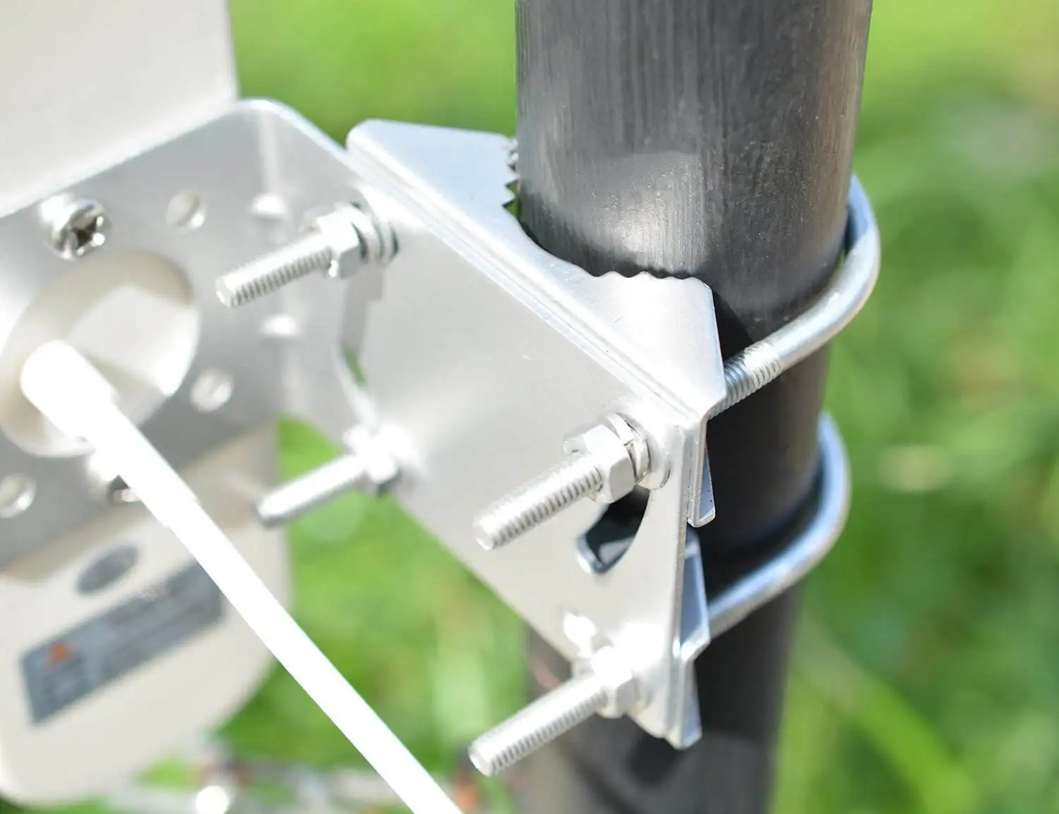 9dBi LPDA Antenna 700-3700 MHz N-Female Connector High Gain Directional Telecom Antenna