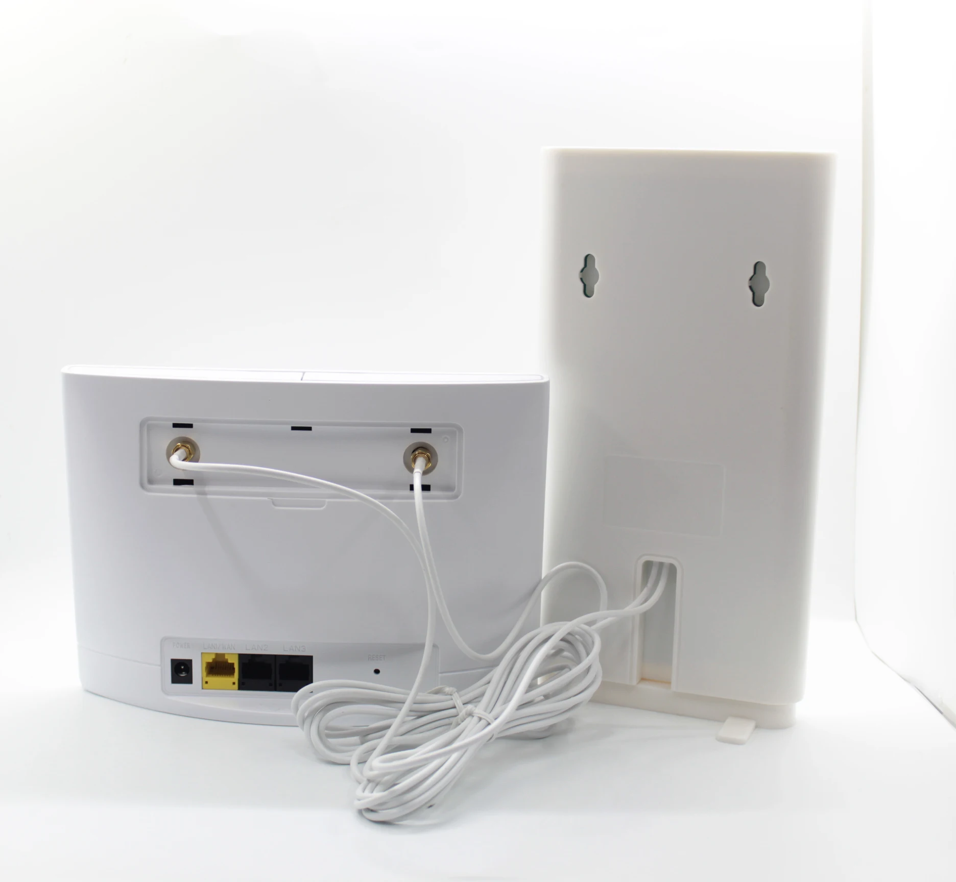 White V10 4g Wireless Outdoor OEM ODM LTE 4G Wifi Router 3 Months Black Mamba Modem B525