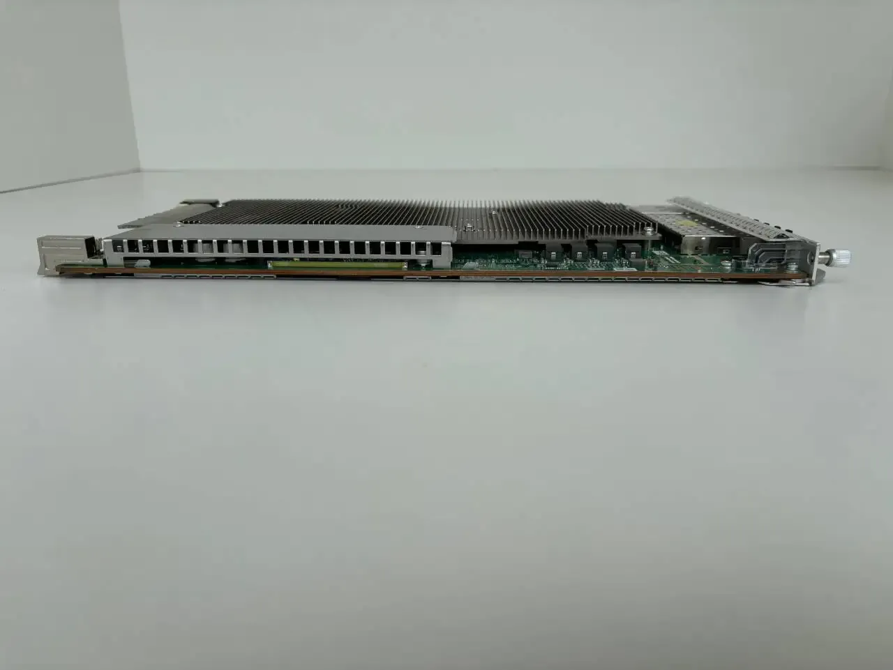 ZXRAN V9200 Wireless Infrastructure Equipment Base Station BBU VBPeof VBPdod VBPc7 VBPd04 VBPd22 VBPe5a VBPe02 VBPe01 VBPd5c-boxintelecom
